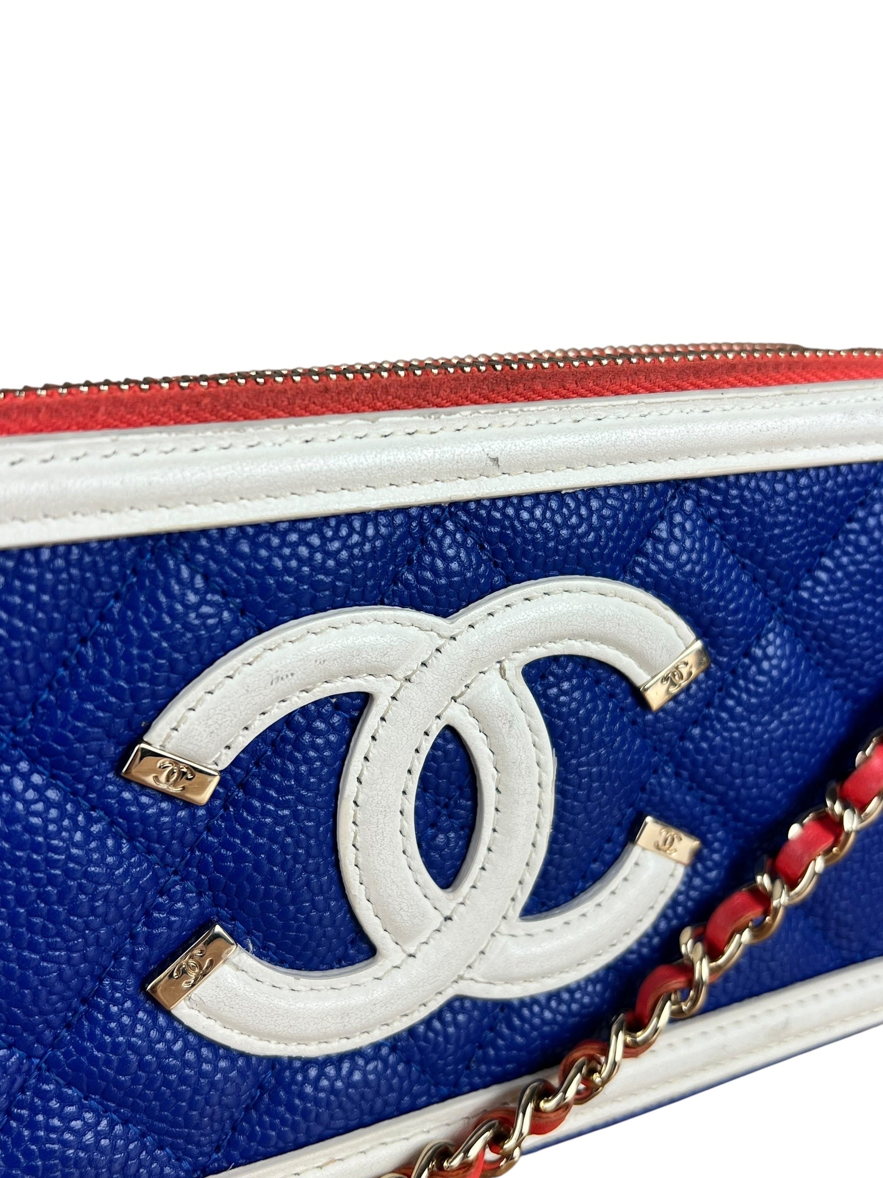 Chanel 2019 Caviar Quilted CC Filigree Clutch on Chain