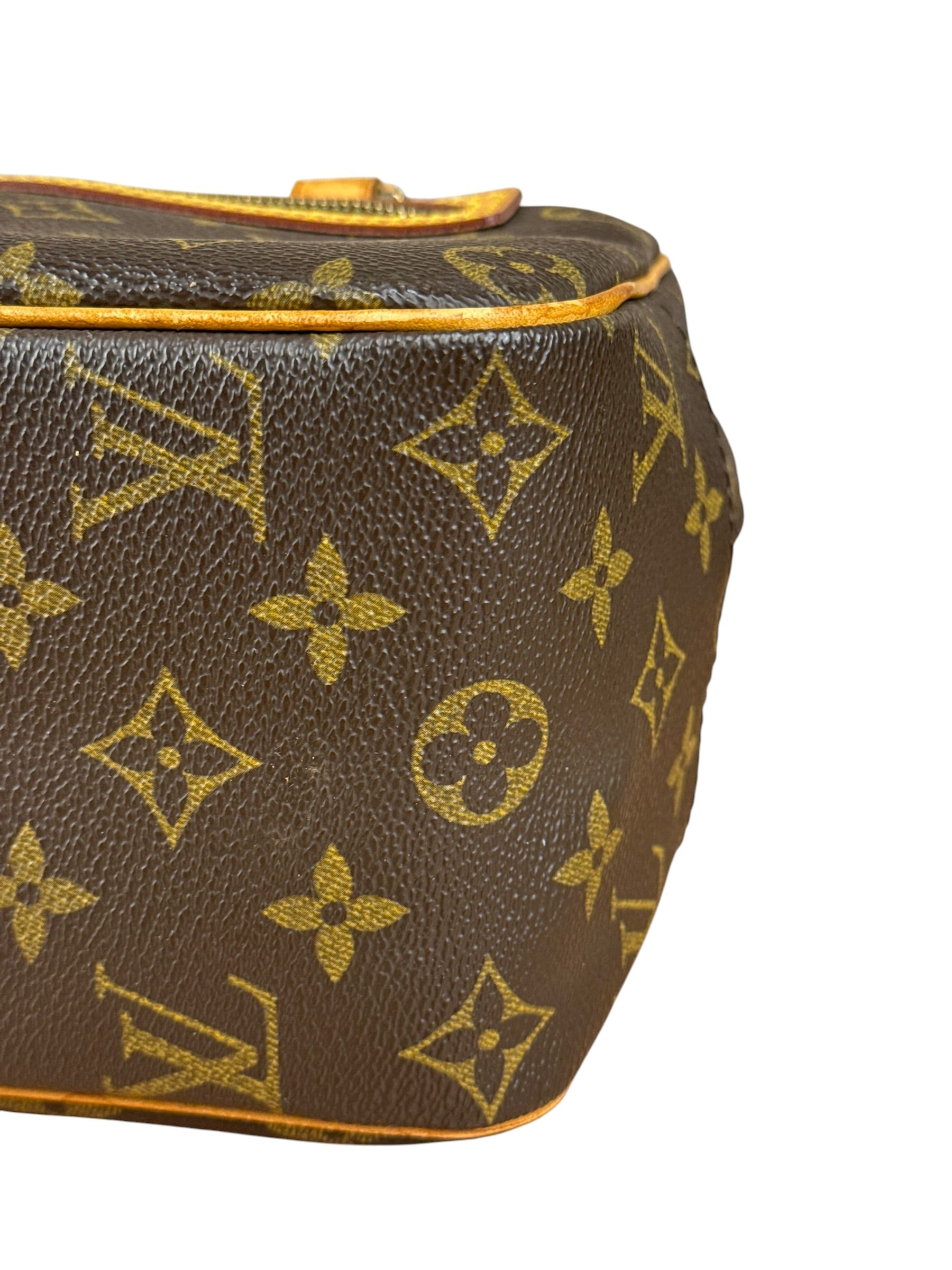 Louis Vuitton Vintage Monogram Cite Shoulder Bag MM