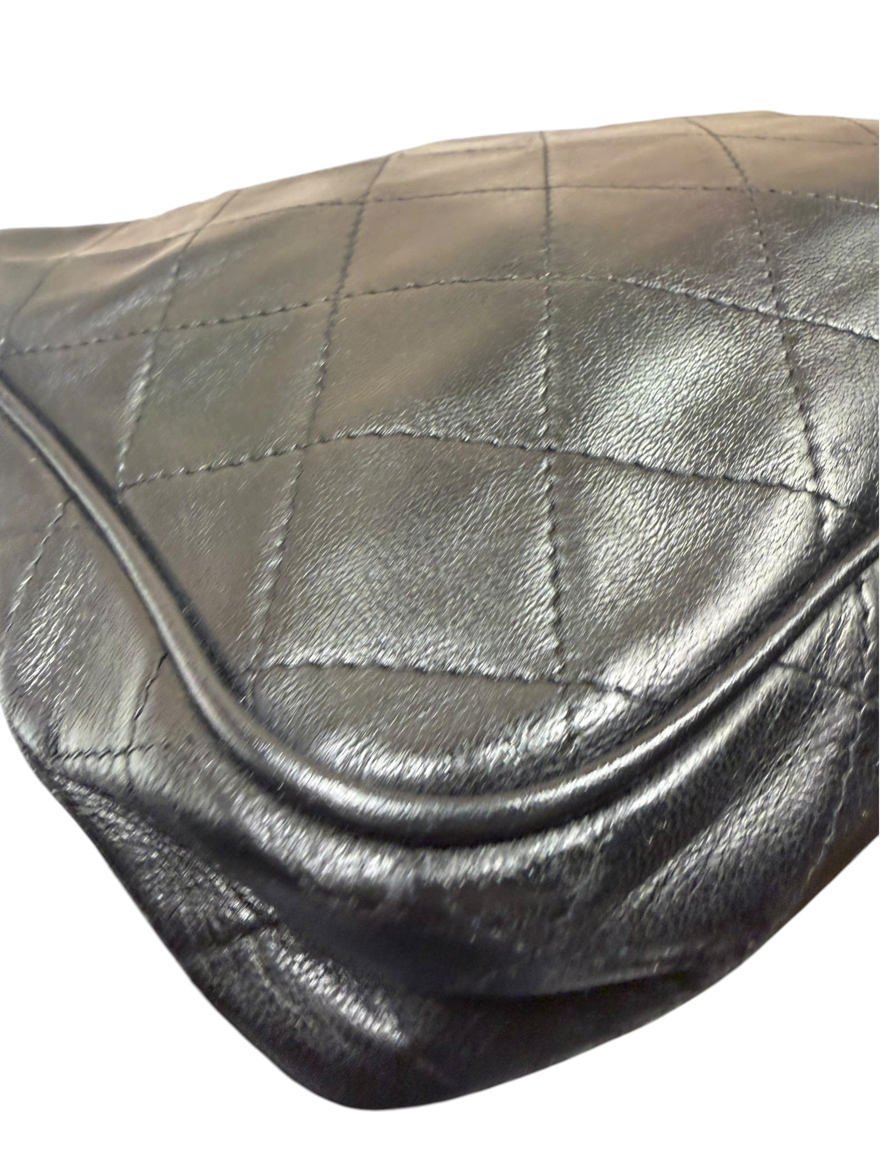 Chanel Vintage Black Quilted Lambskin Camera Bag 1986