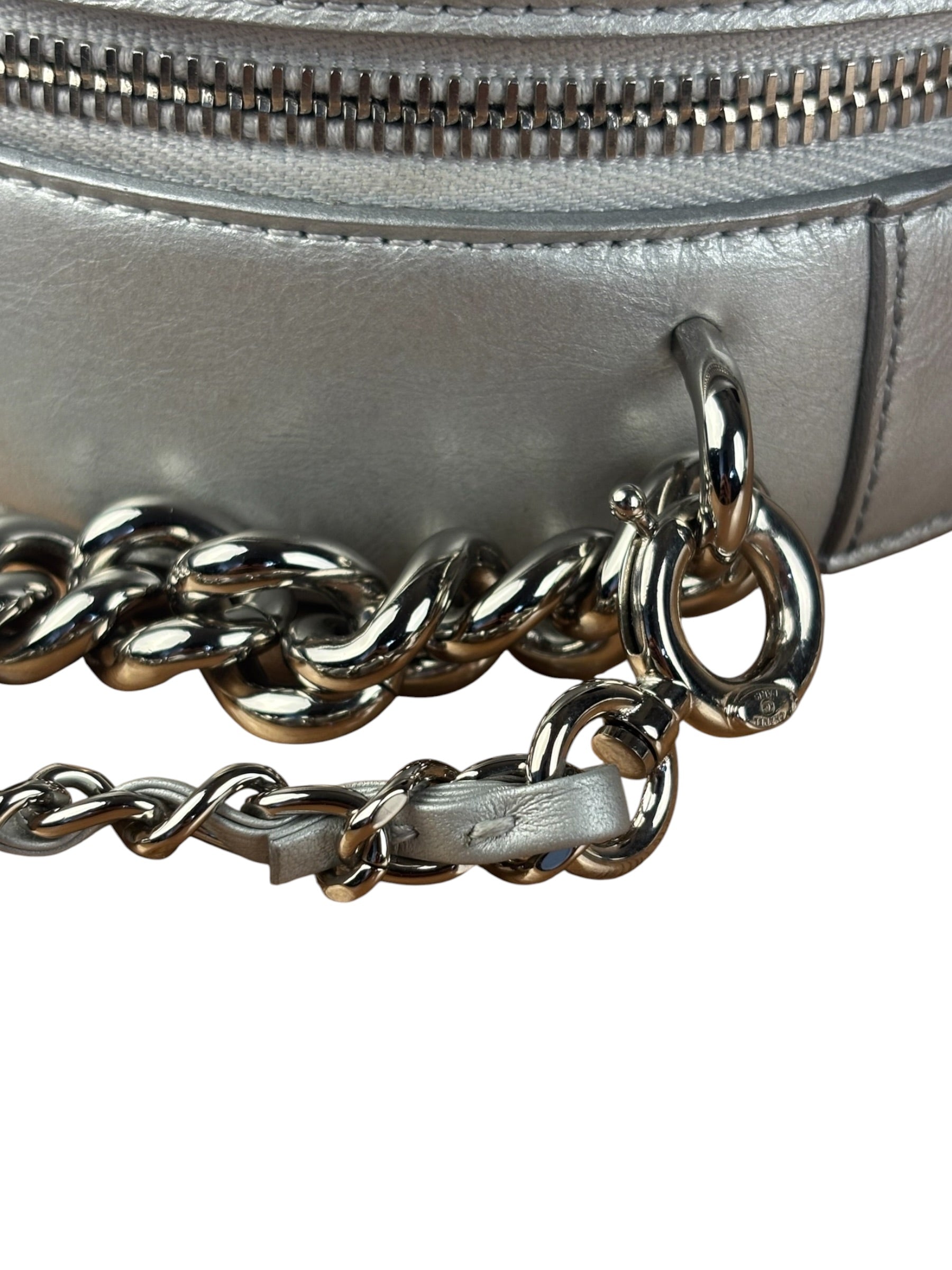 Chanel Silver CC Round as Earth Chain 2Way Bag (Authentic Limited Edition Sample)