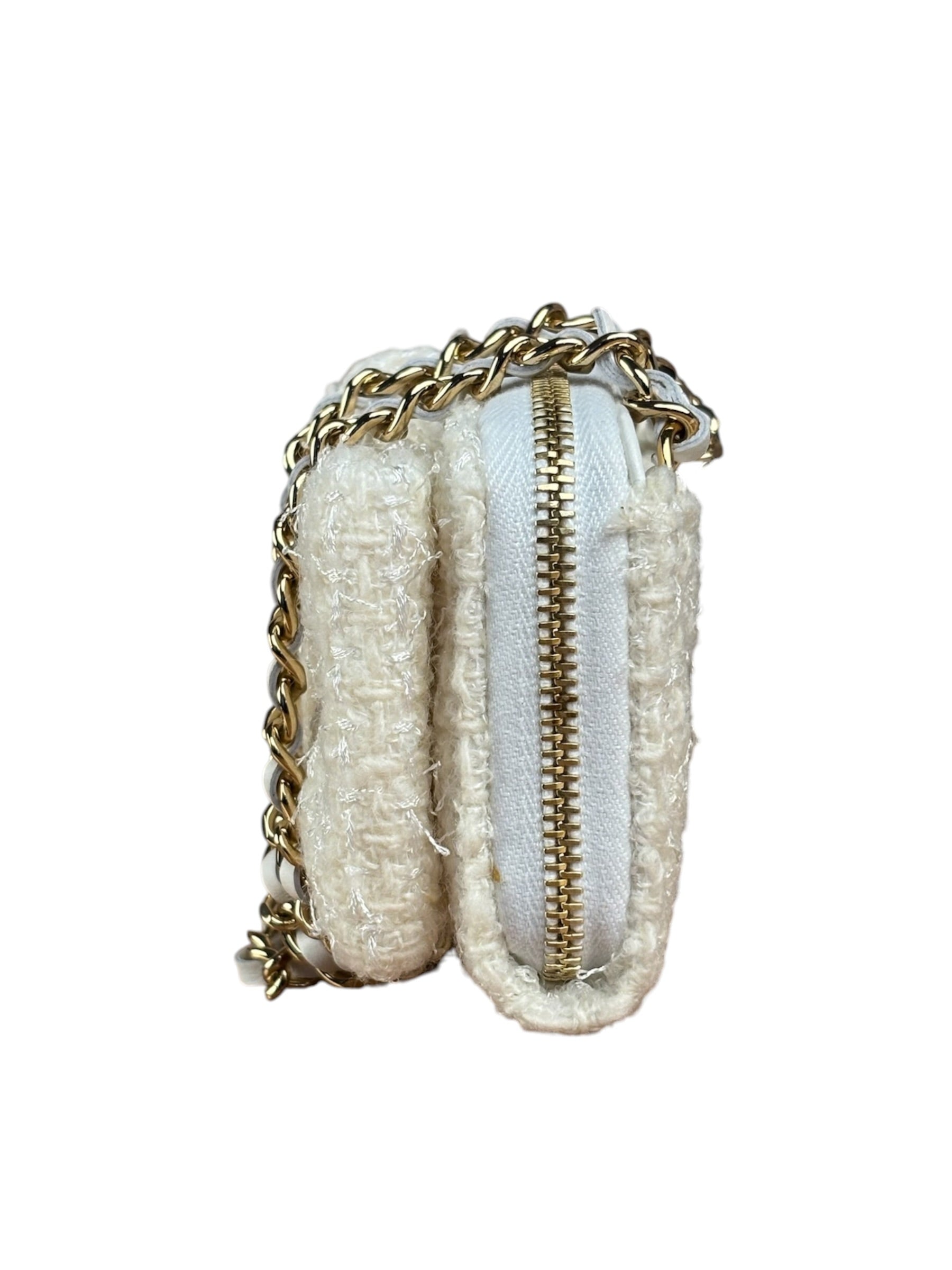 Chanel White Tweed Quilted Bow Wallet On Chain