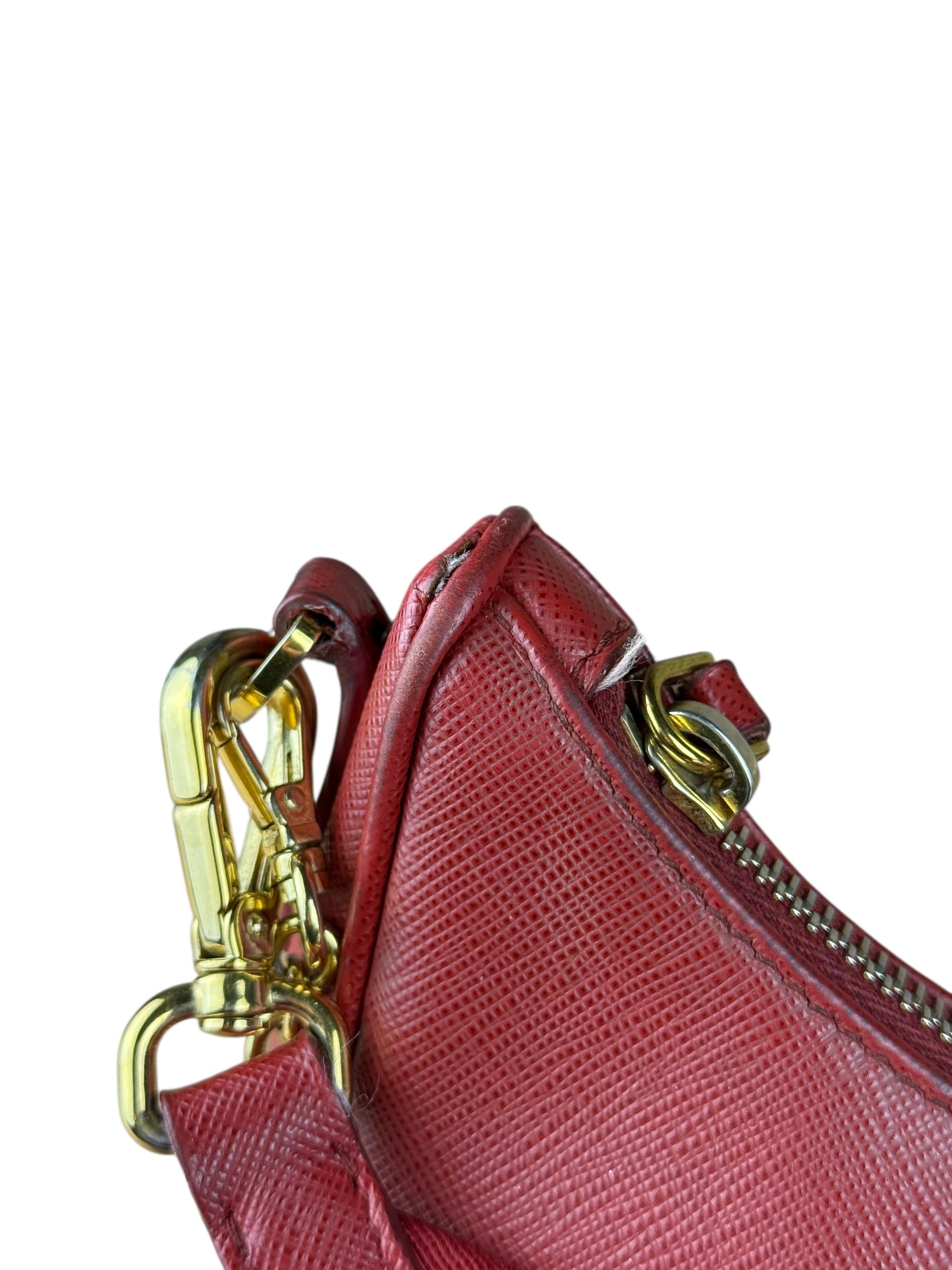 Prada Re-Edition Saffiano Leather Shoulder Bag Red