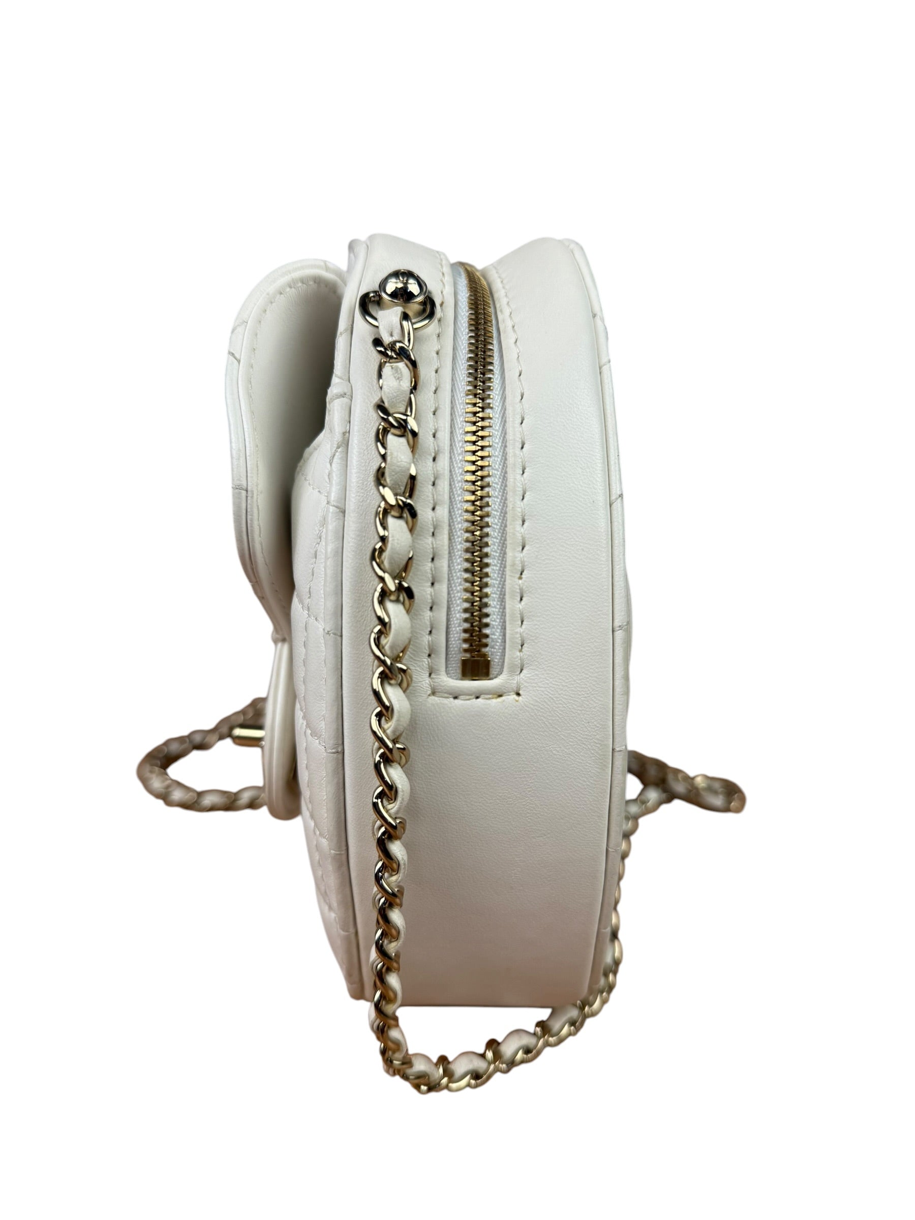Chanel CC In Love White Quilted Leather Heart Bag 2022