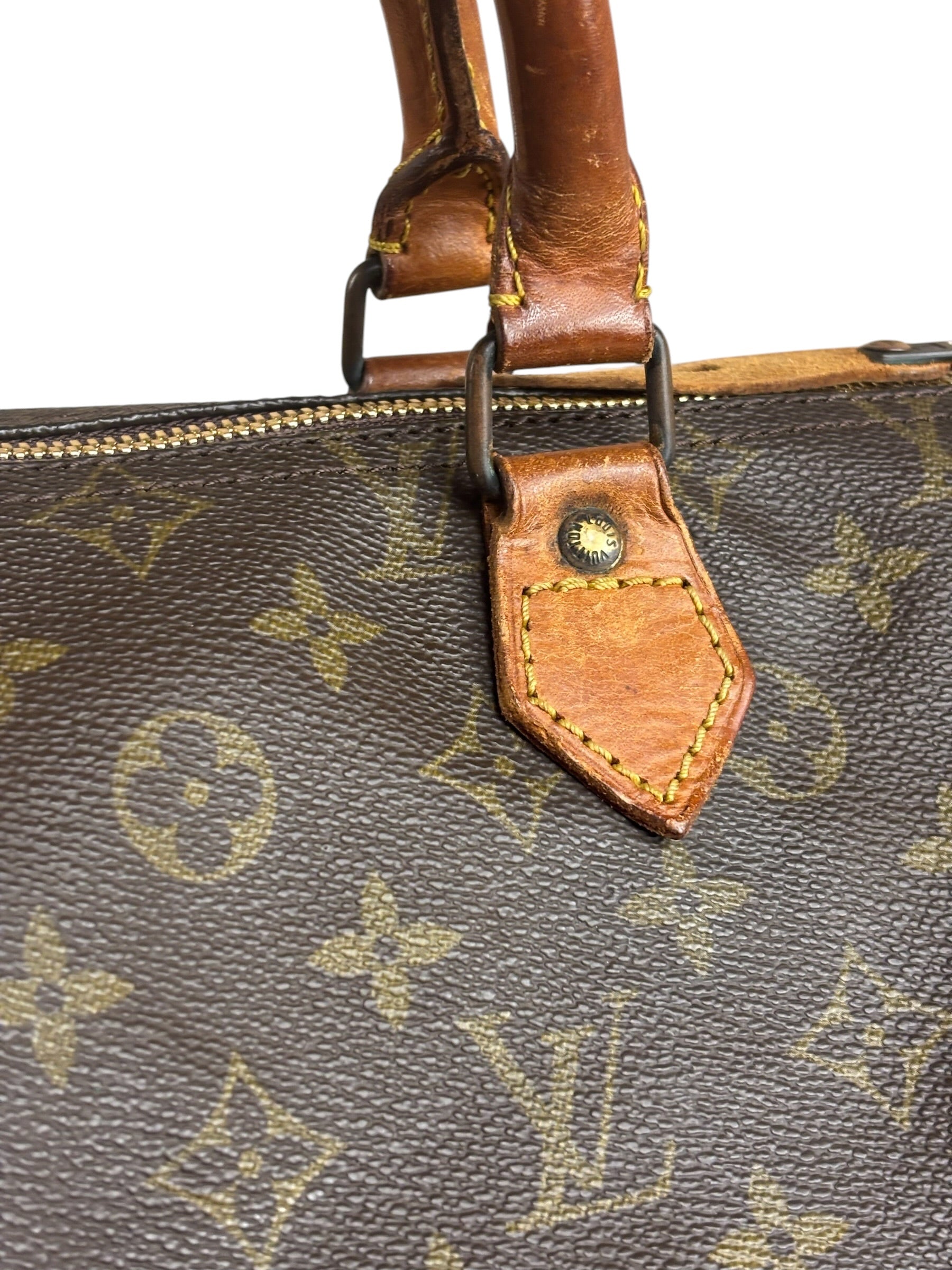 Louis Vuitton Vintage Monogram Speedy 30