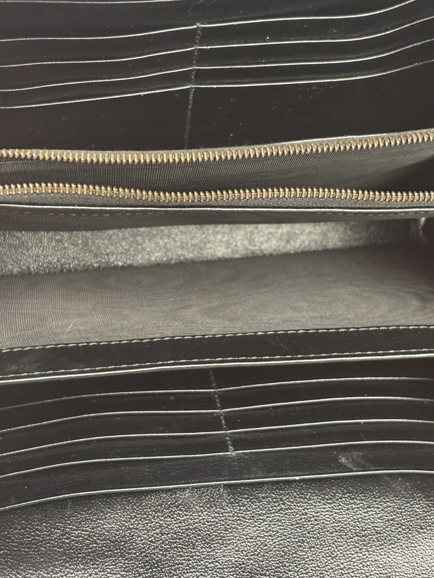 Gucci Stripped Multicolor Marmont Wallet on Chain