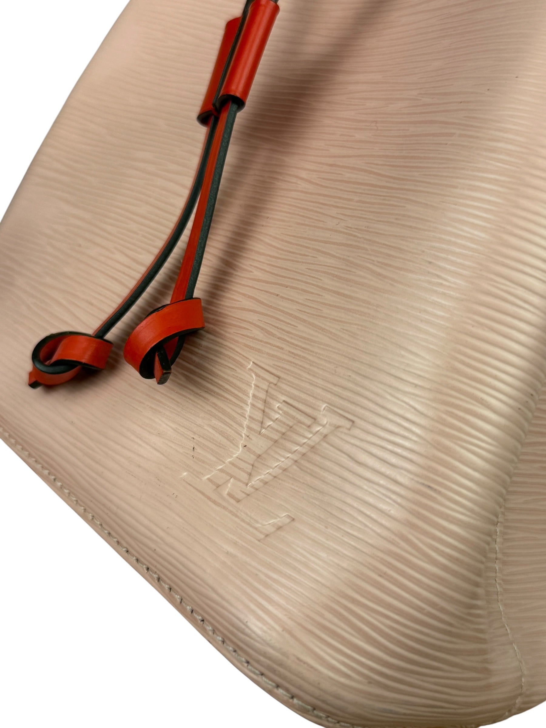 Louis Vuitton Epi Rose Ballerine NeoNoe BB Bucket Handbag