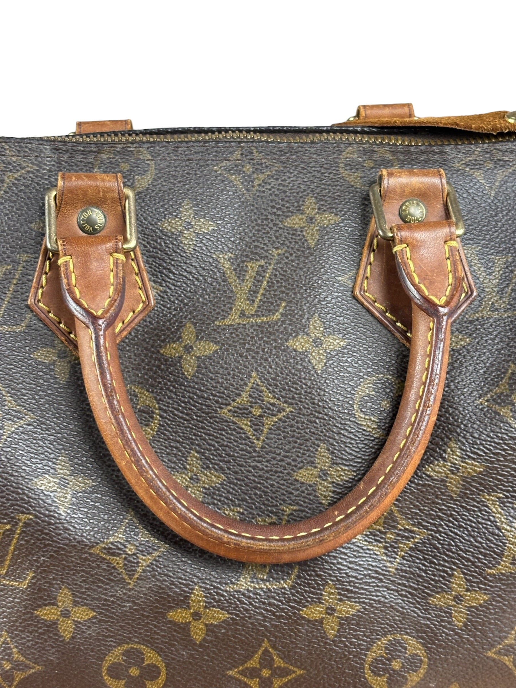 Louis Vuitton Monogram Speedy 25