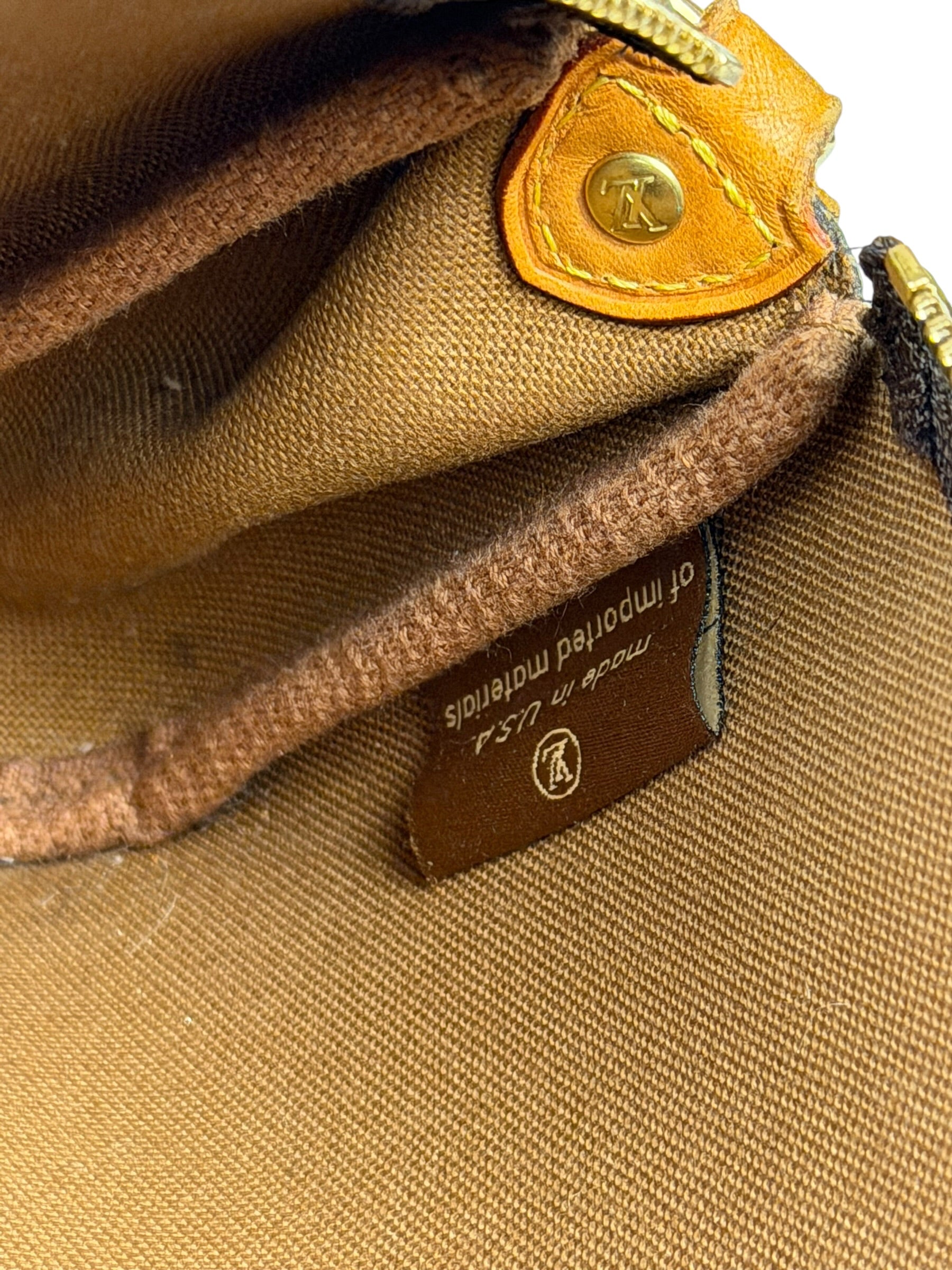 Louis Vuitton Monogram Chain Eva Pochette