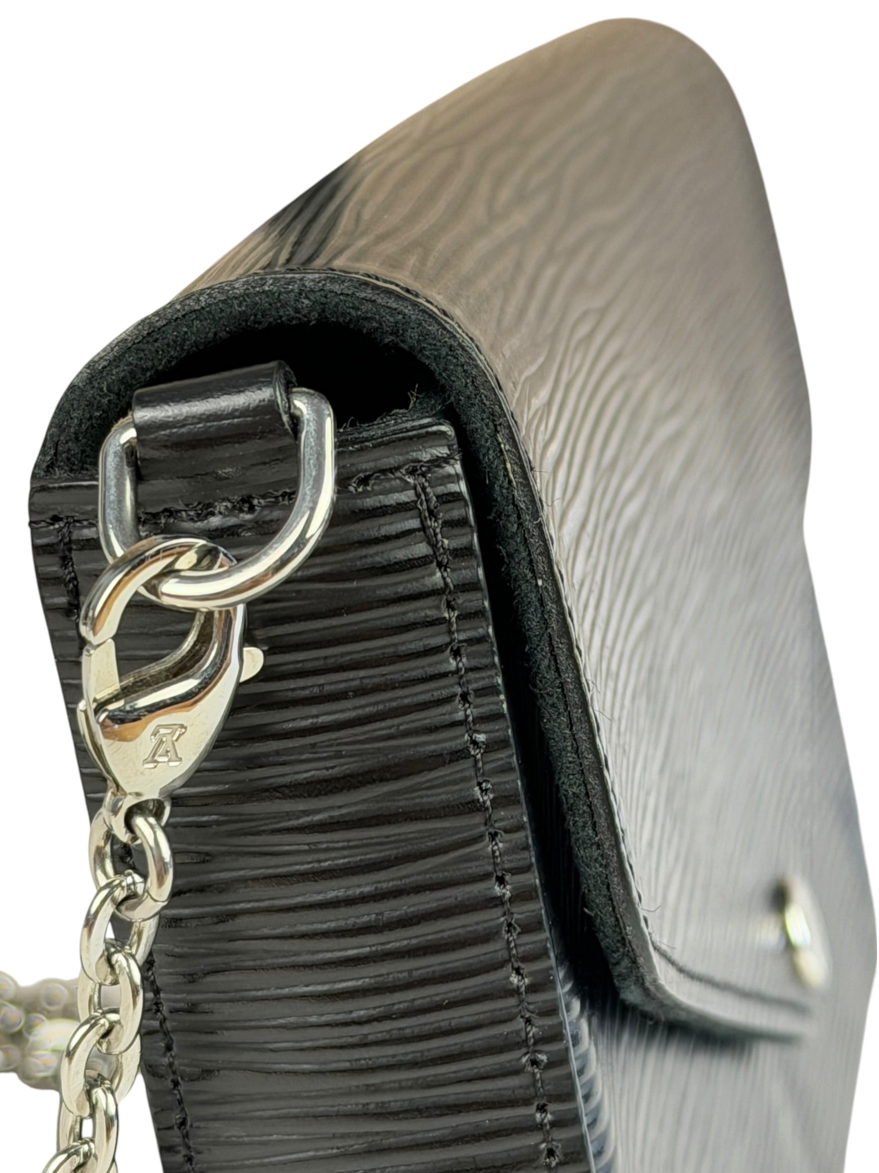 Louis Vuitton Black Epi Leather Felicie Pochette