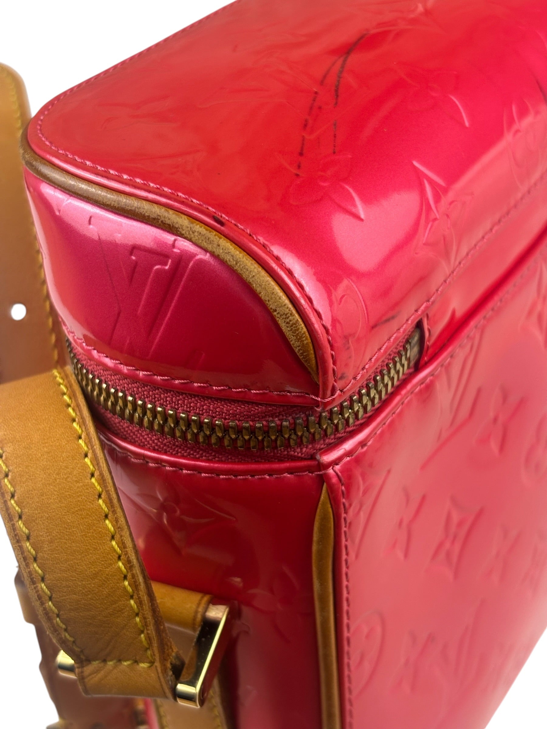 Louis Vuitton Vintage Fuchsia Pink Vernis Sullivan Verrical Crossbag