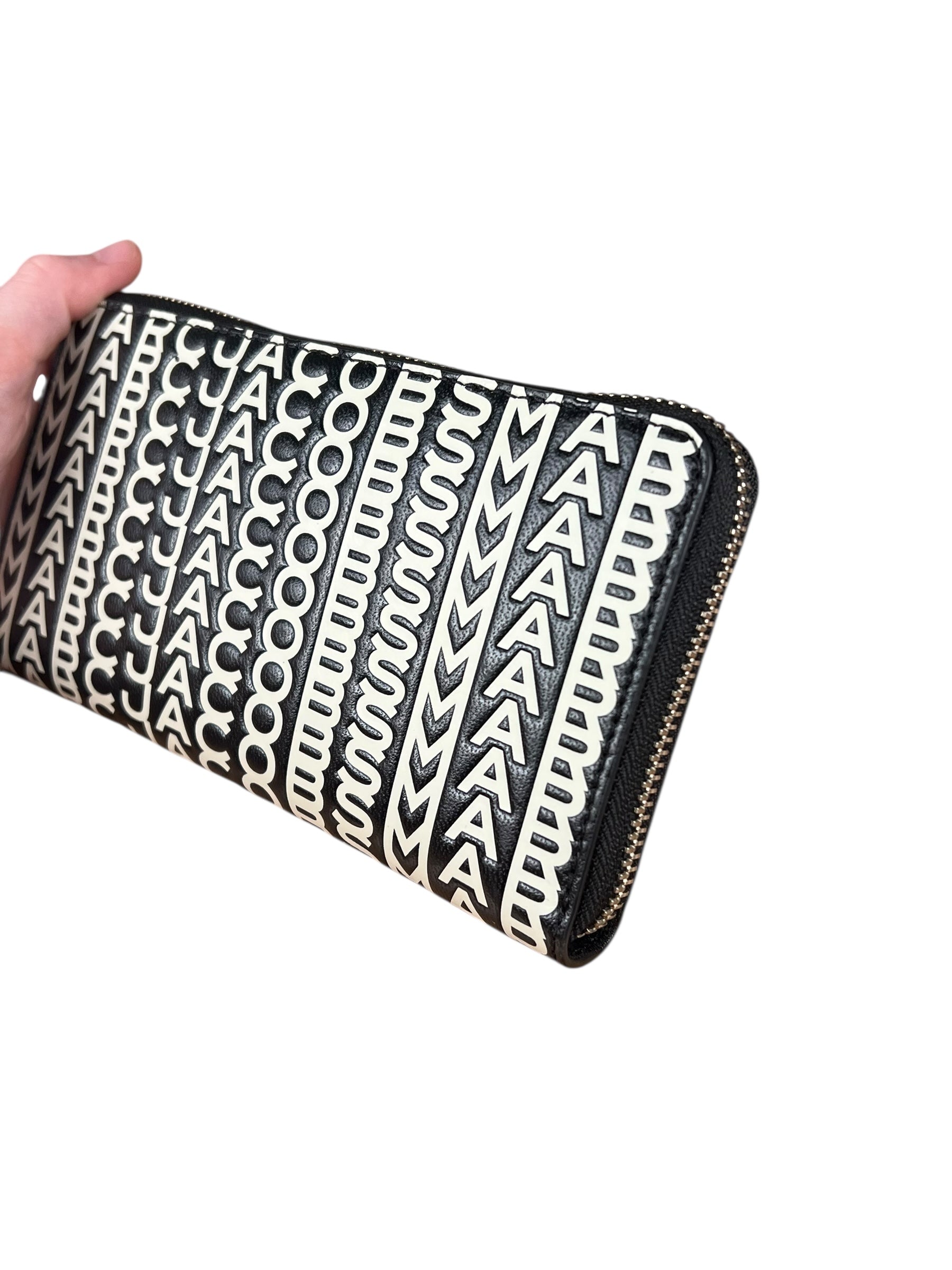 Marc Jacobs Logo Long Wallet
