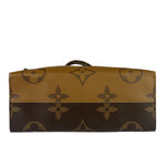 Louis Vuitton Monogram OnTheGo MM