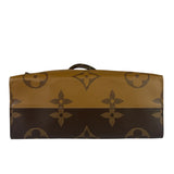Louis Vuitton Monogram OnTheGo MM