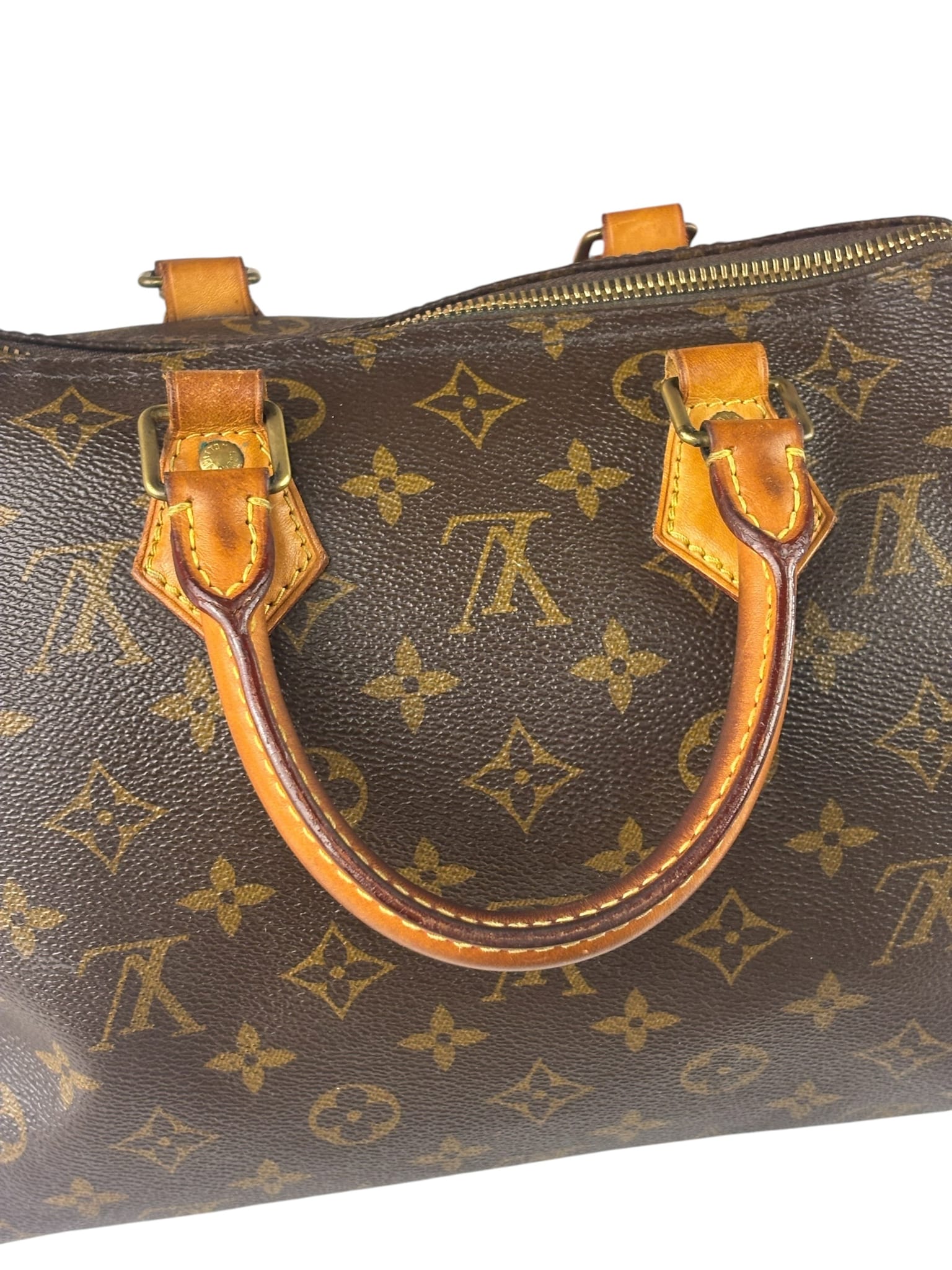 Louis Vuitton Monogram Speedy 25