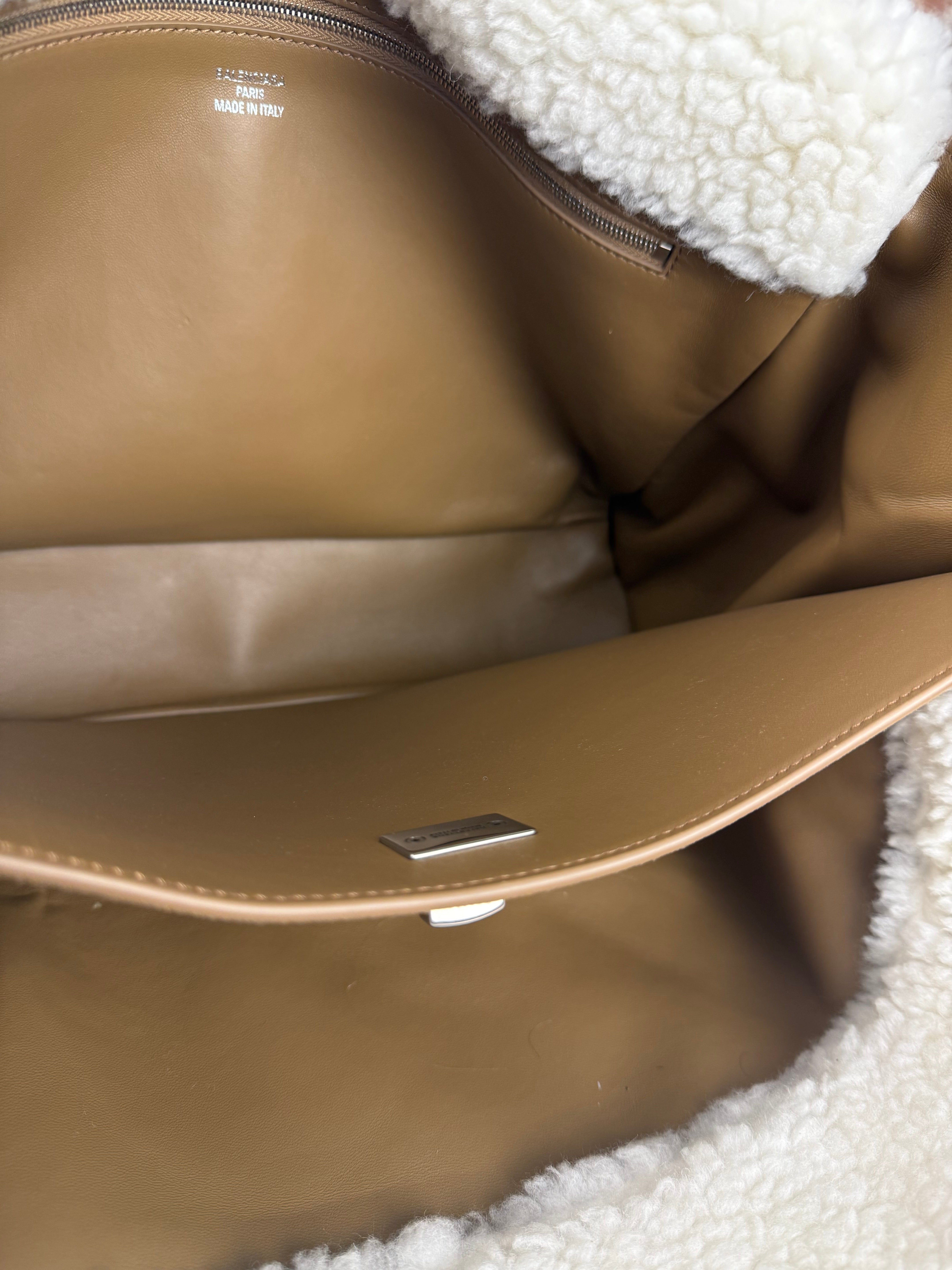 Balenciaga Rodeo Handbag Suede/Fleece Brown