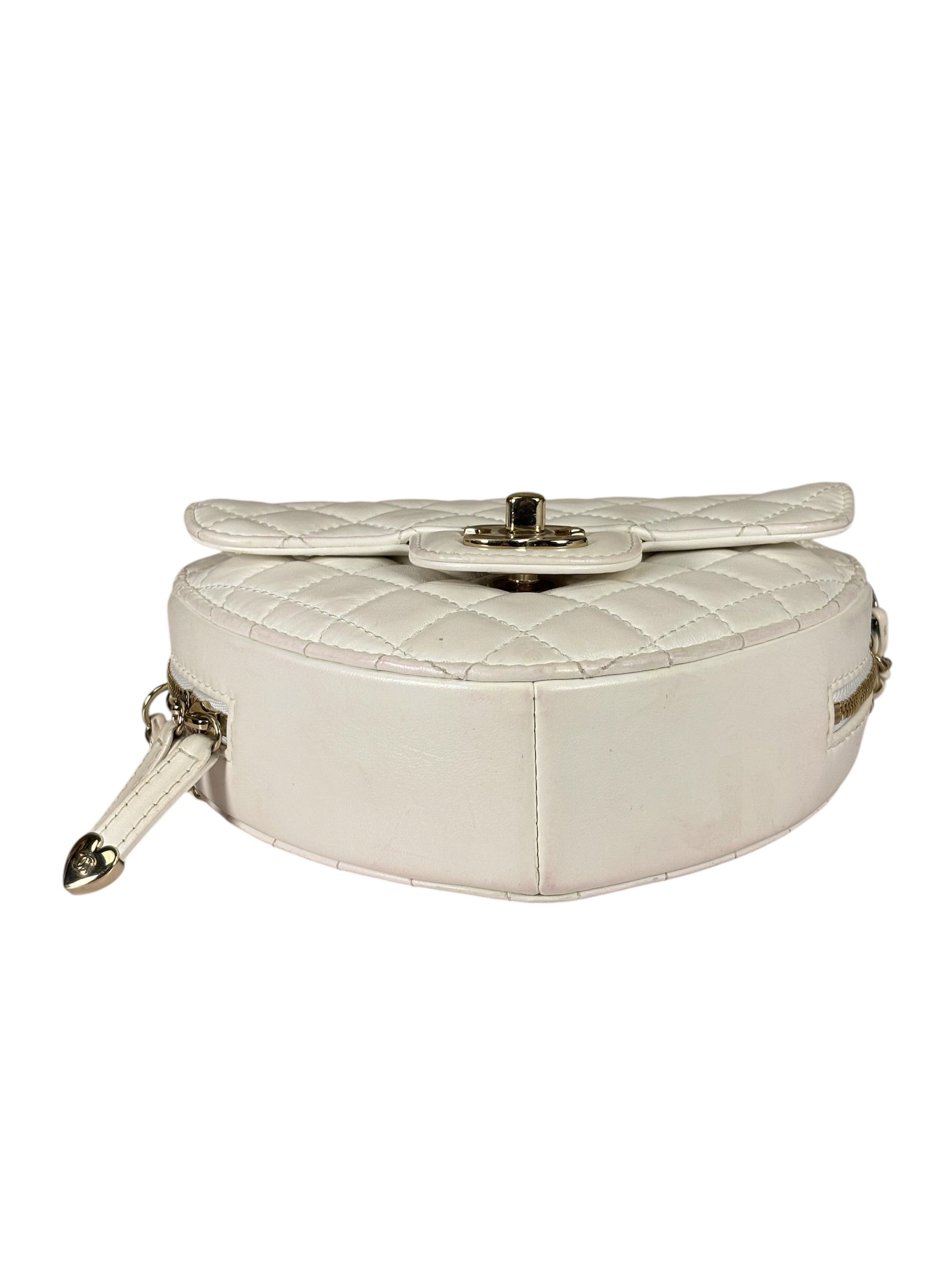 Chanel CC In Love White Quilted Leather Heart Bag 2022
