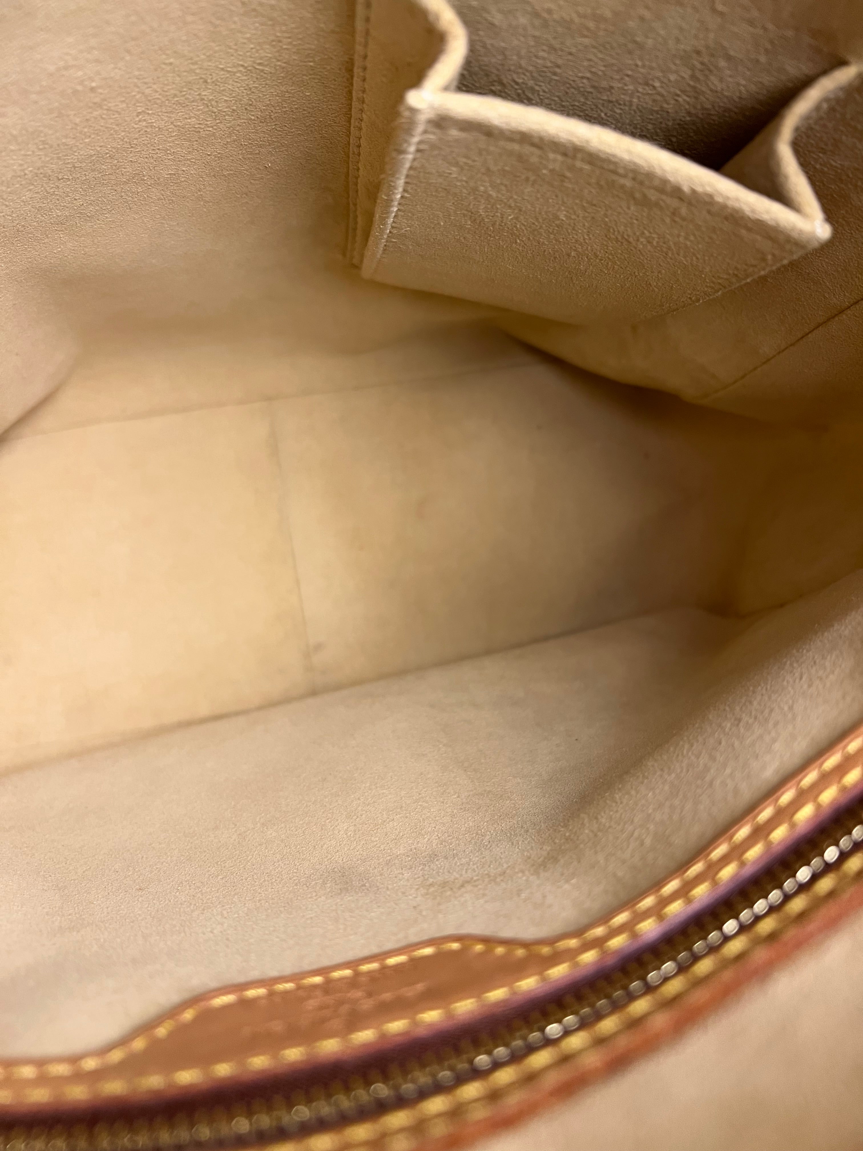 Louis Vuitton Monogram Looping Handbag GM