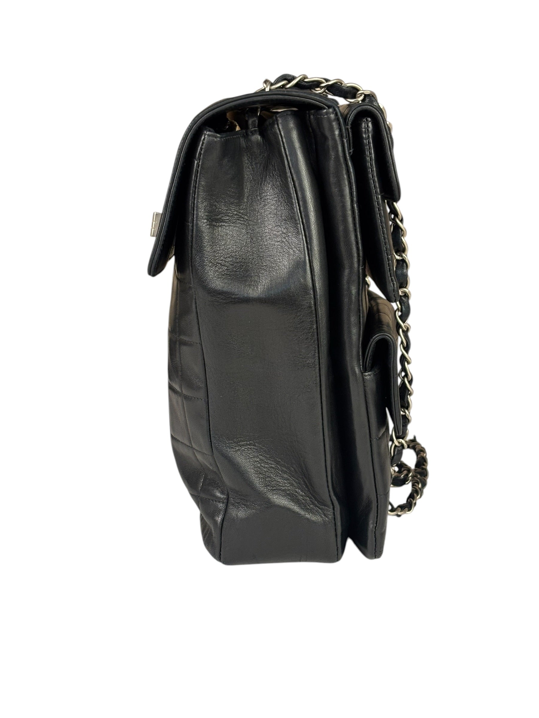 Chanel Black Lambskin Chocolate Bar Quilted Chain Shoulder Bag 2000