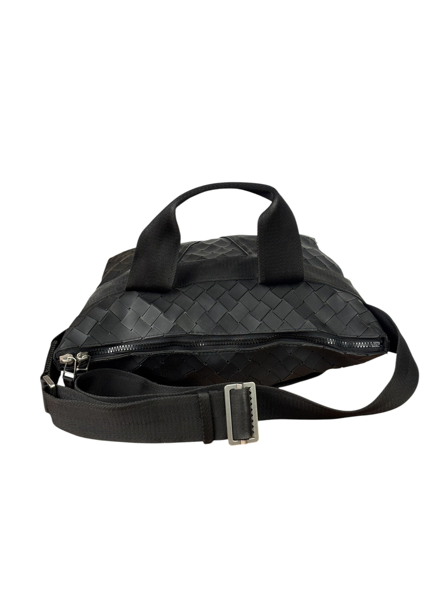 Bottega Veneta Black Rubber Intrecciato Messenger Bag