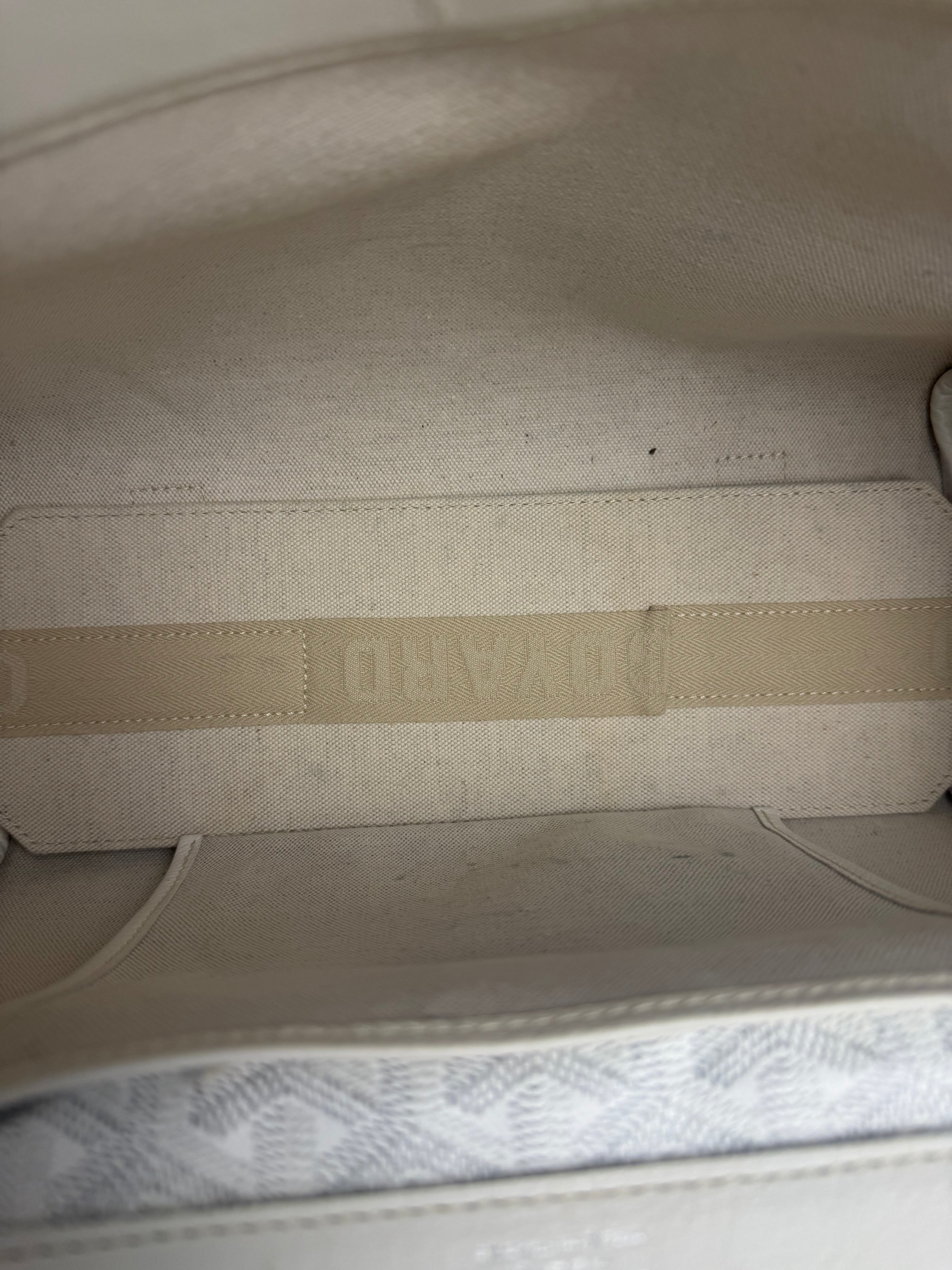 Goyard White Goyardine Sac Rouette PM Shoulder Tote
