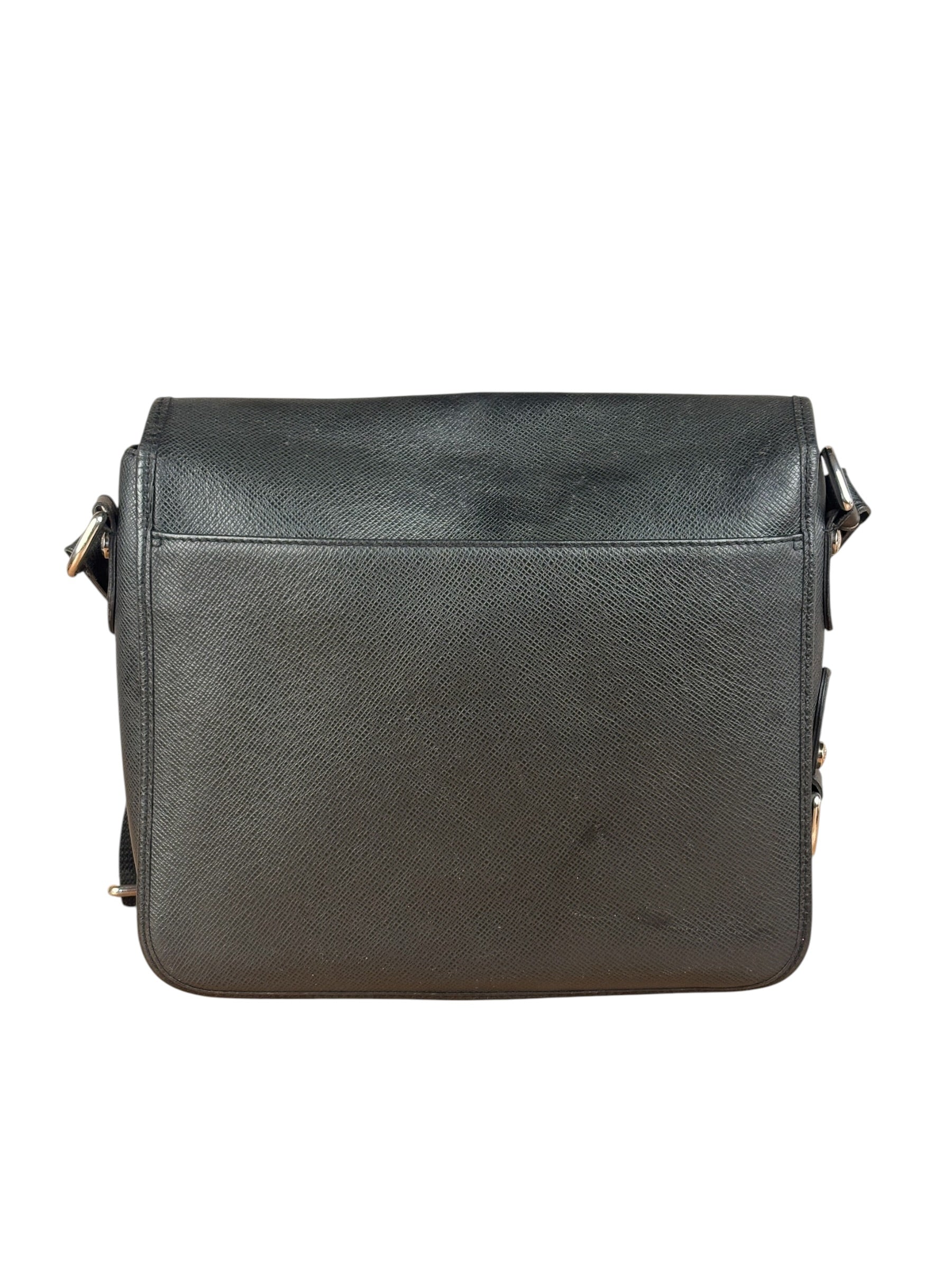 Louis Vuitton Black Leather Taiga Andrei Messenger Bag