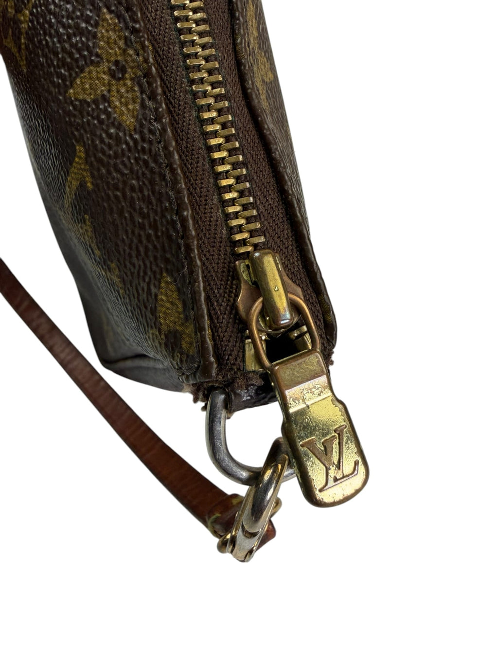 Louis Vuitton Monogram Pochette