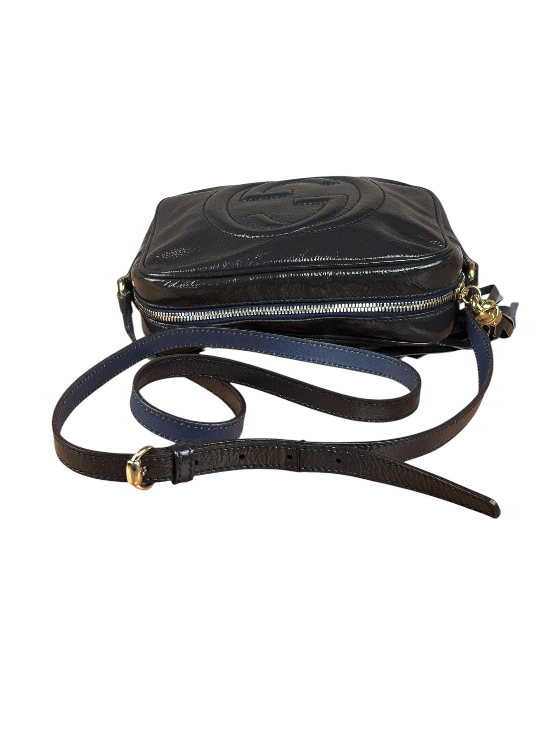 Gucci Glossy Grey Patent Leather Soho Disco Crossbody Bag