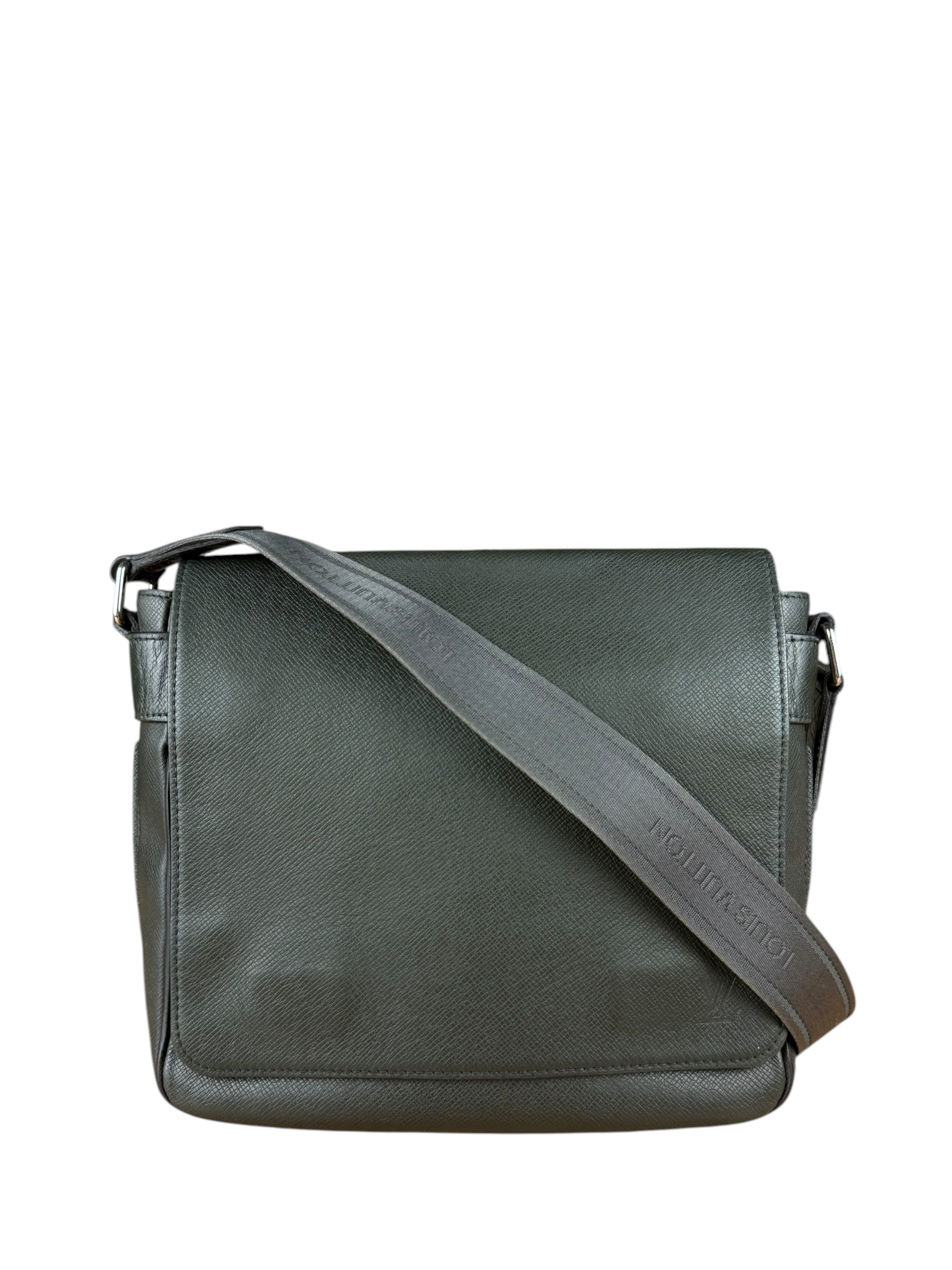 Louis Vuitton Taiga Roman MM Crossbody