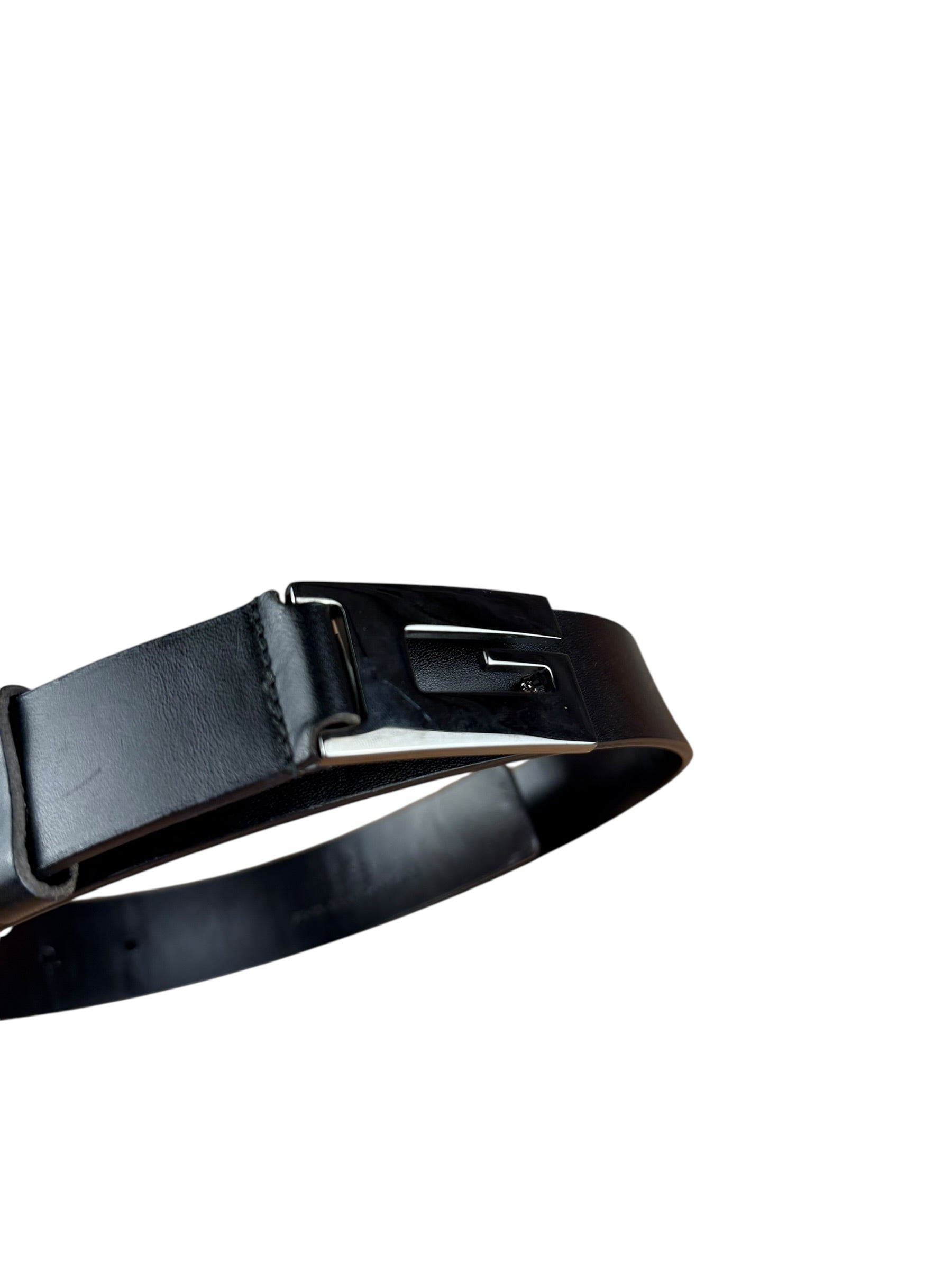 Gucci Black Leather G Buckle Belt