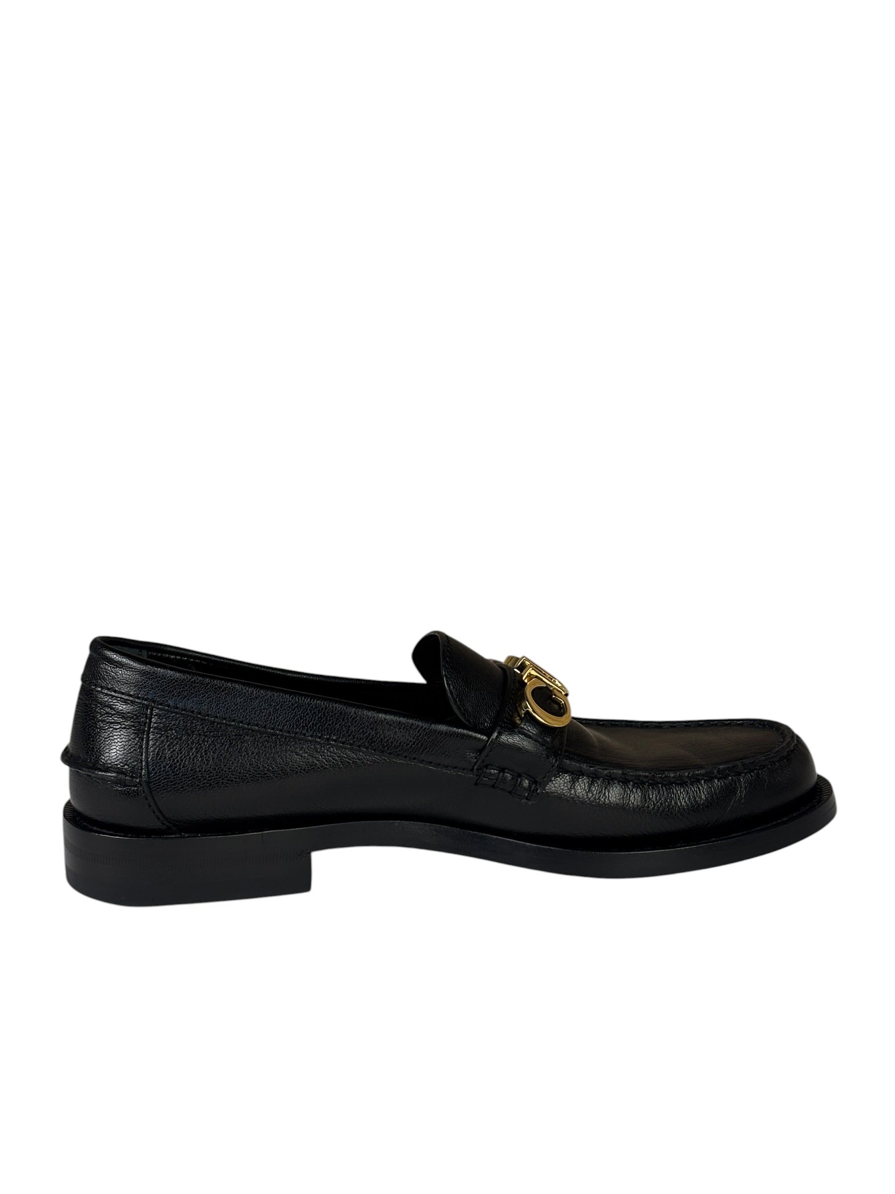 Gucci Black Leather Plaque Loafers