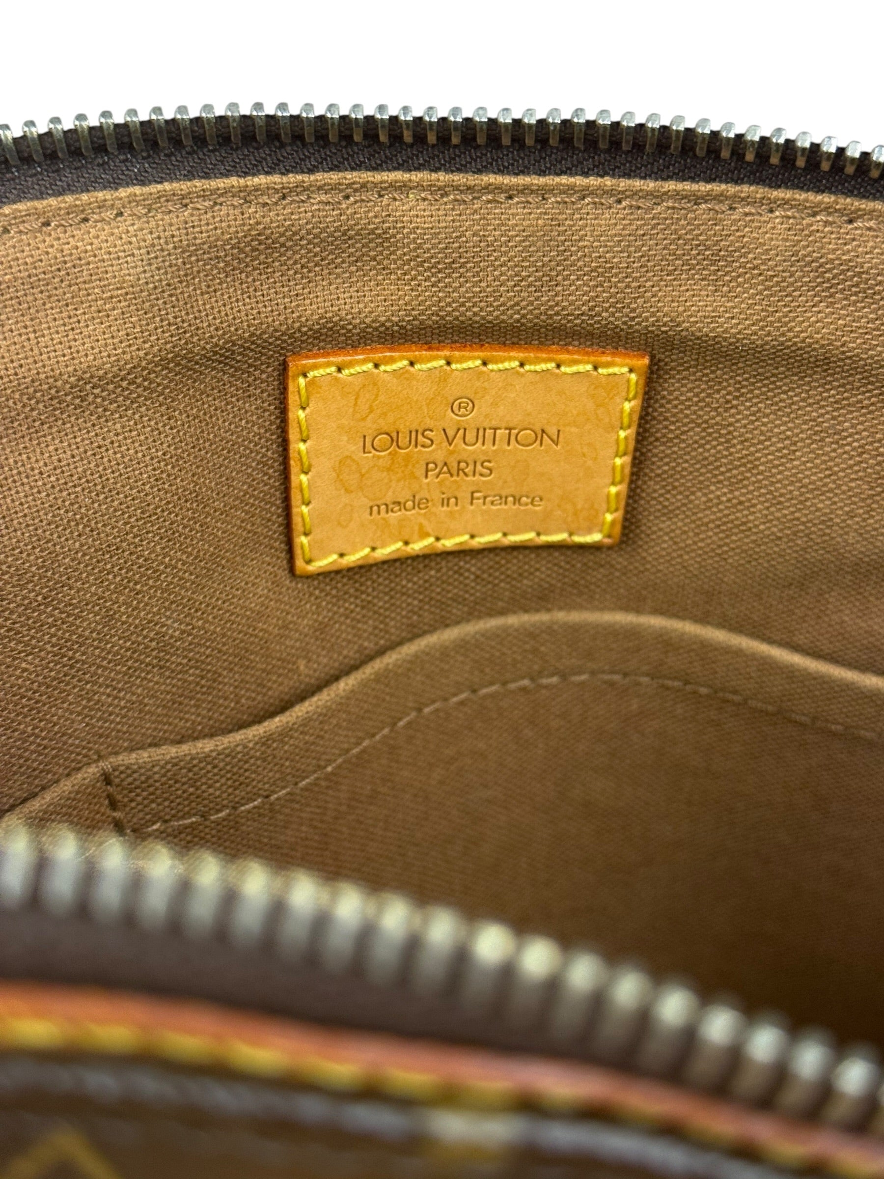 Louis Vuitton Vintage Monogram Popincourt Haut Handbag