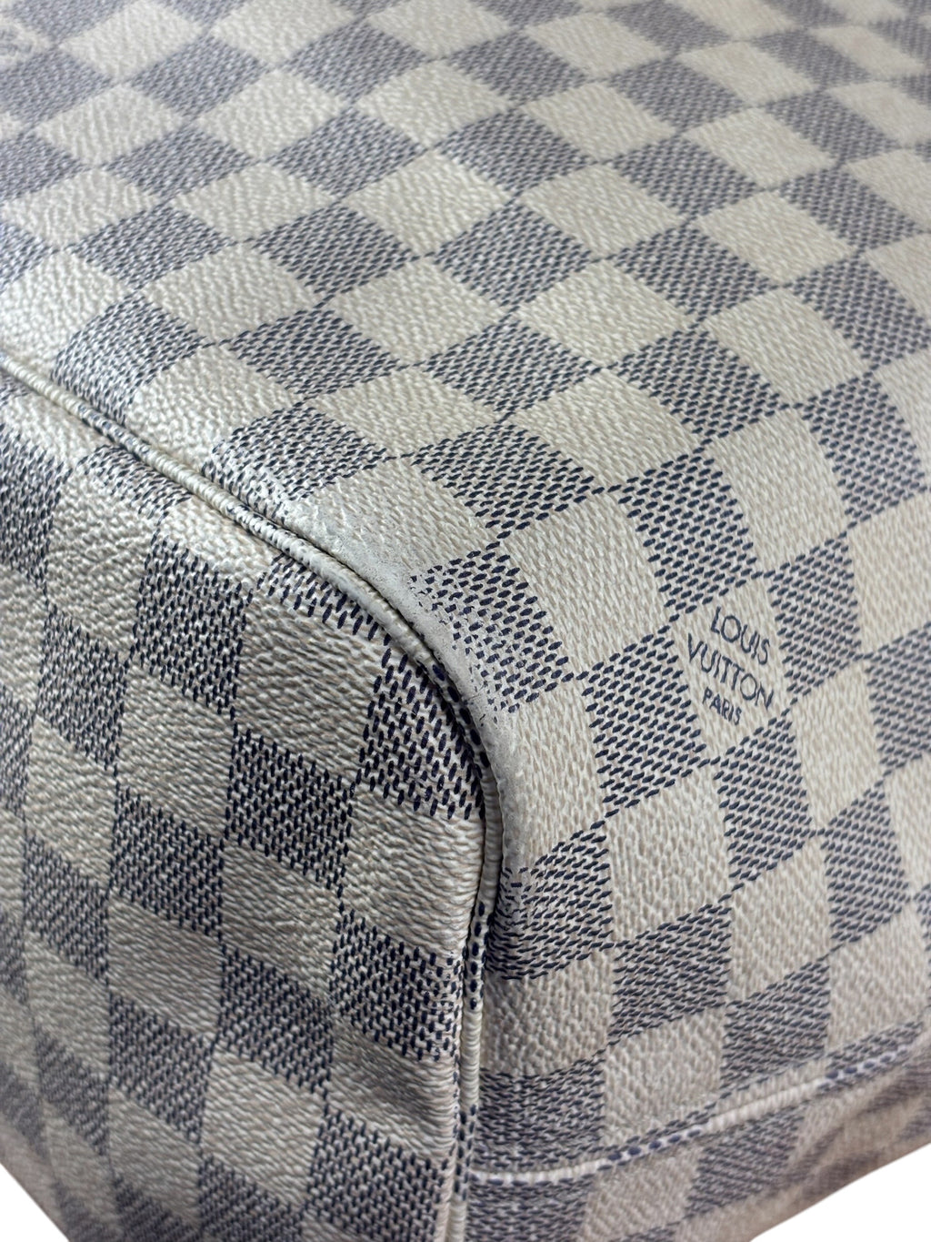 Louis Vuitton Damier Azur Neverfull MM