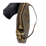 Louis Vuitton Monogram Pochette Broken Zip