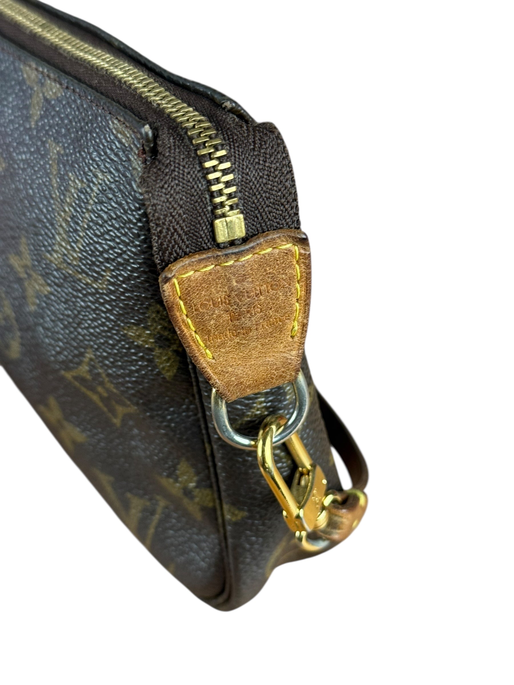 Louis Vuitton Monogram Pochette
