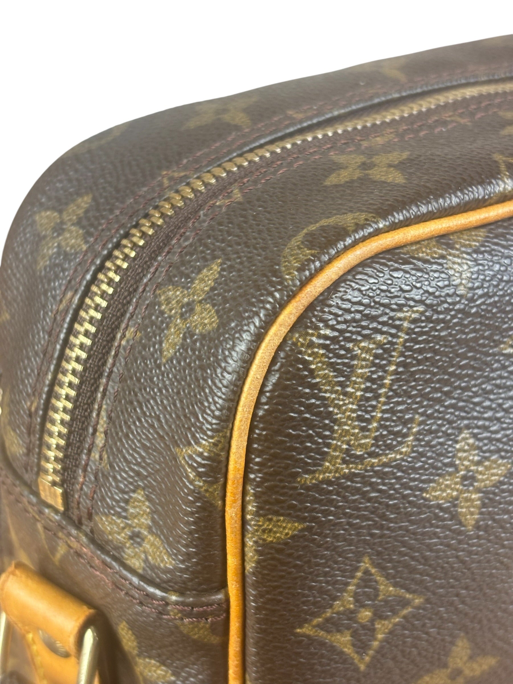 Louis Vuitton Vintage Monogram Nile Messenger Bag