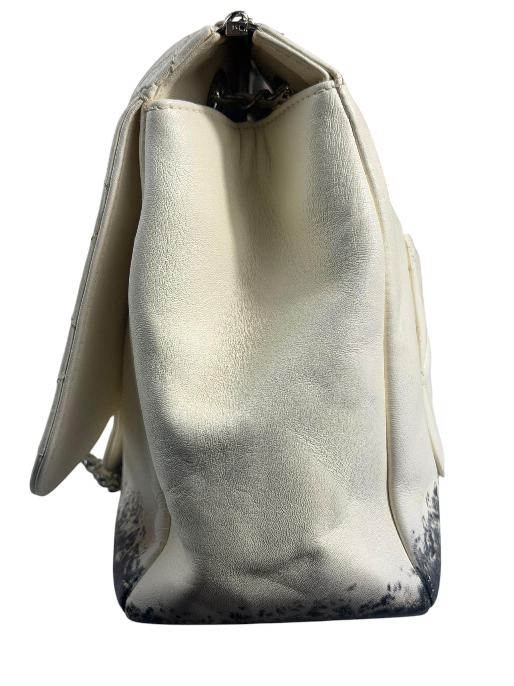 Chanel White Quilted Leather Blizzard Zip Flap-Shoulder Bag 2010