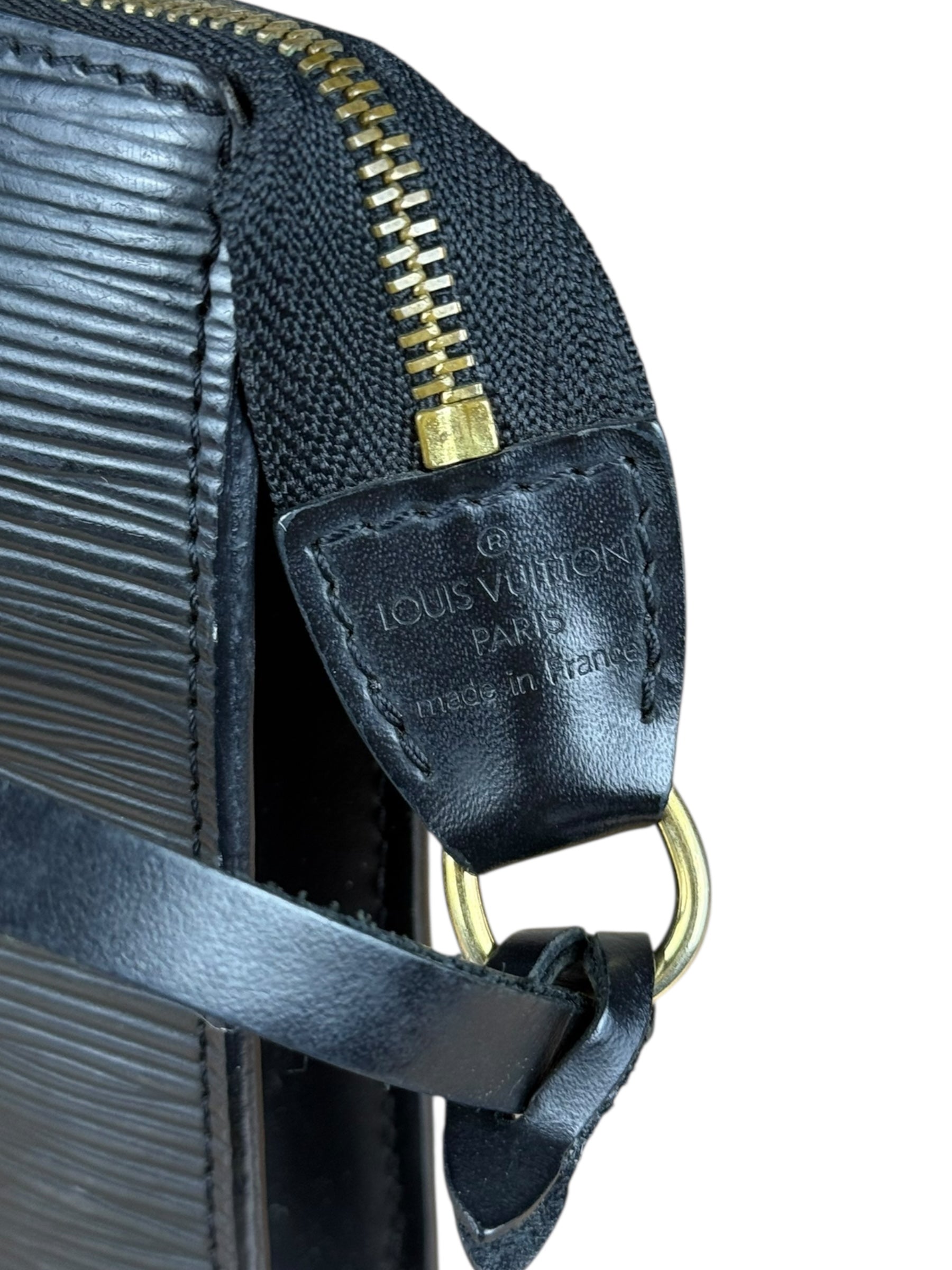 Louis Vuitton Black Epi Pochette
