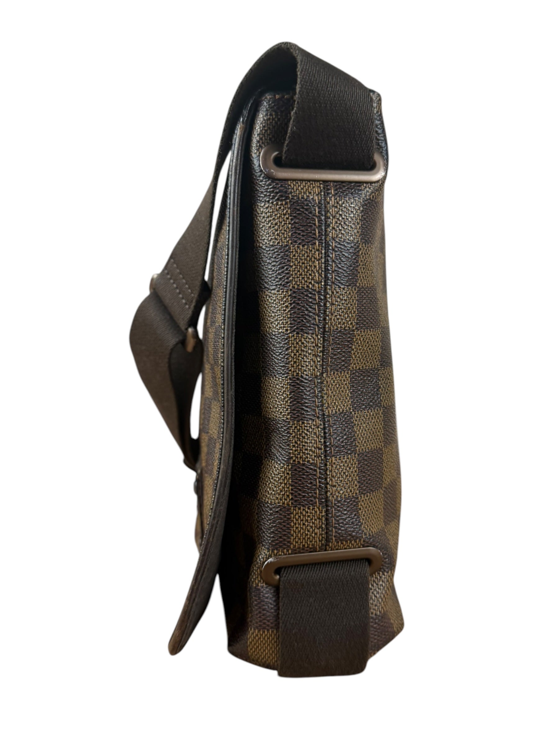 Louis Vuitton Brooklyn Damier Ebene Messenger Bag PM