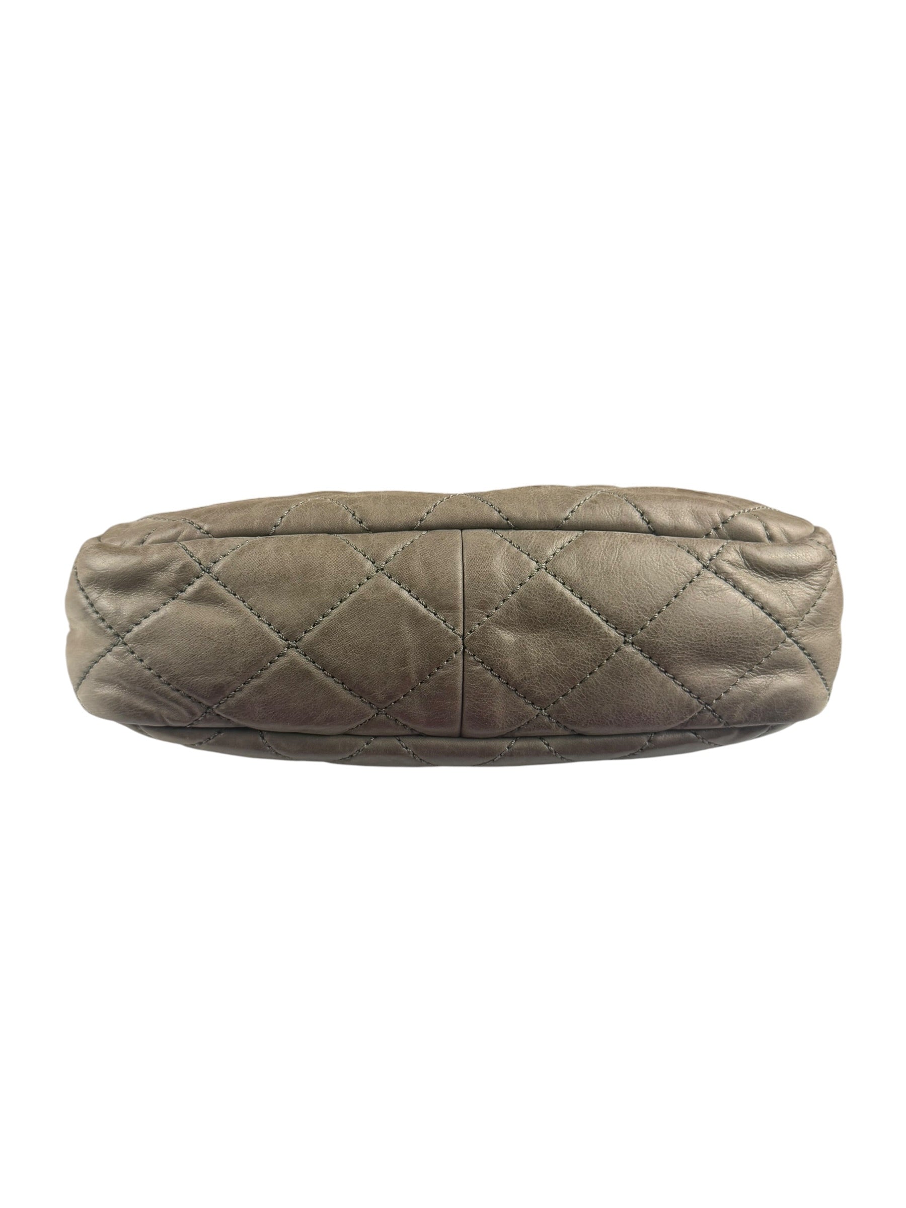 Chanel Bicolor Quilted Leather Chain Flap Bag 2011