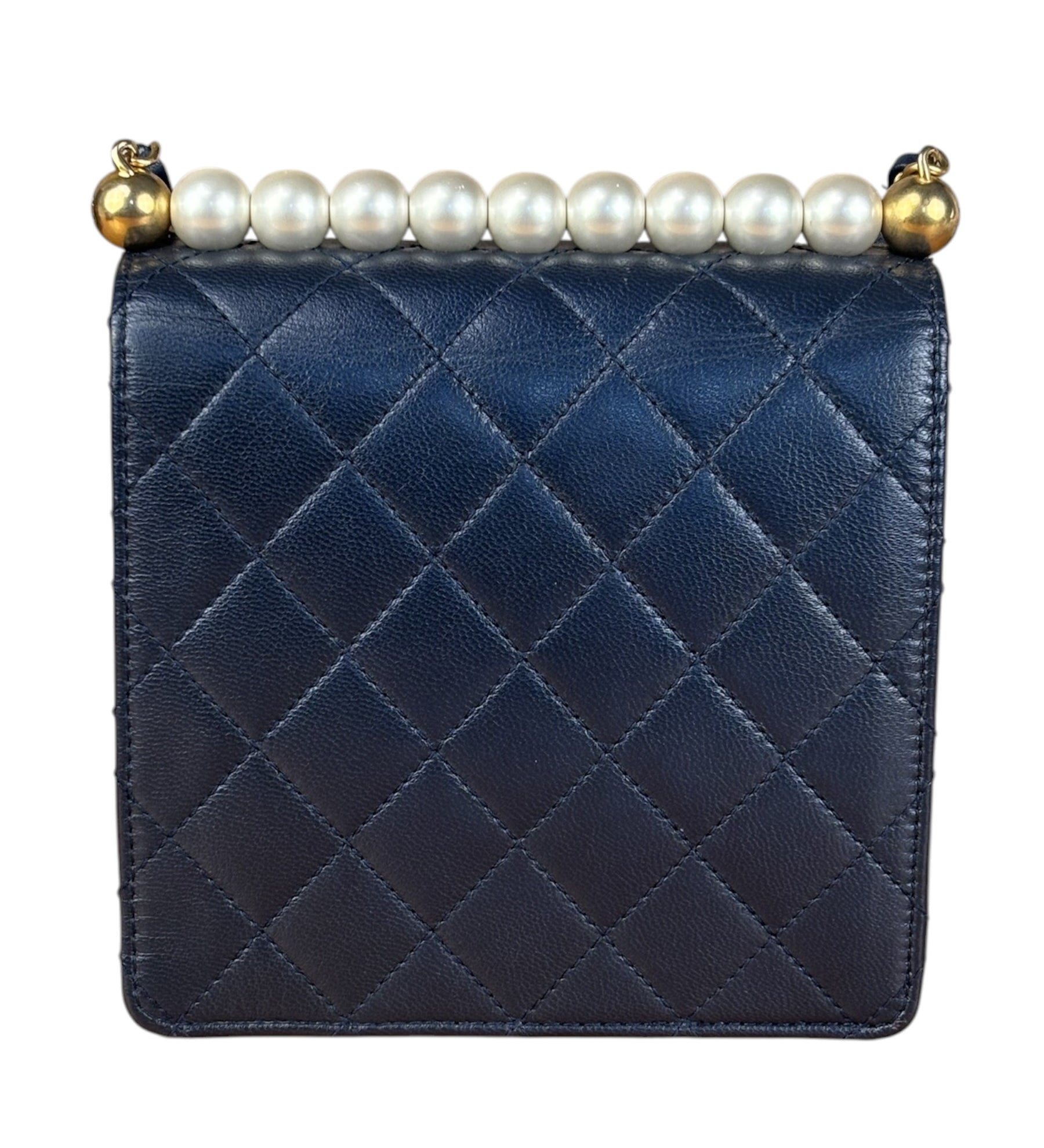 Chanel Chic Pearl Flap Shoulder/Crossbody Bag