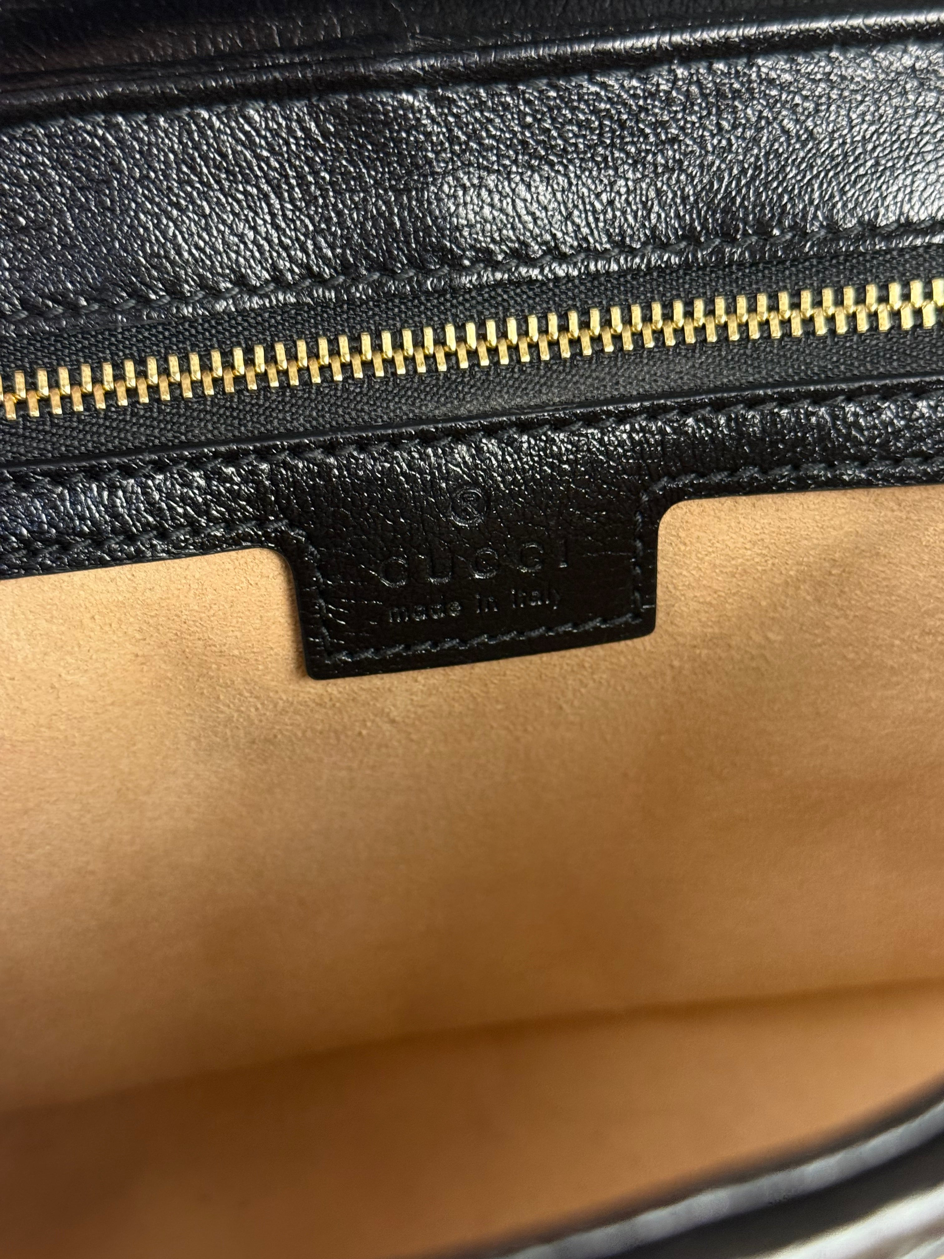 Gucci Beige/Black GG Marmont Shoulder Bag