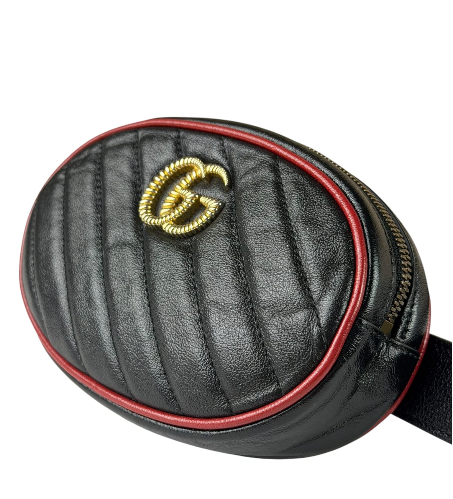 Gucci Black Matalassè Leather Marmont Belt Bag