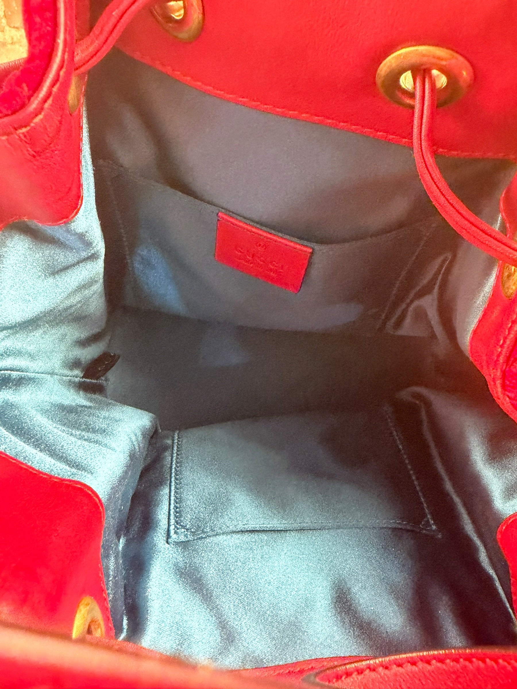 Gucci Red Velvet Leather Trim Marmont Matelasse Bucket Bag