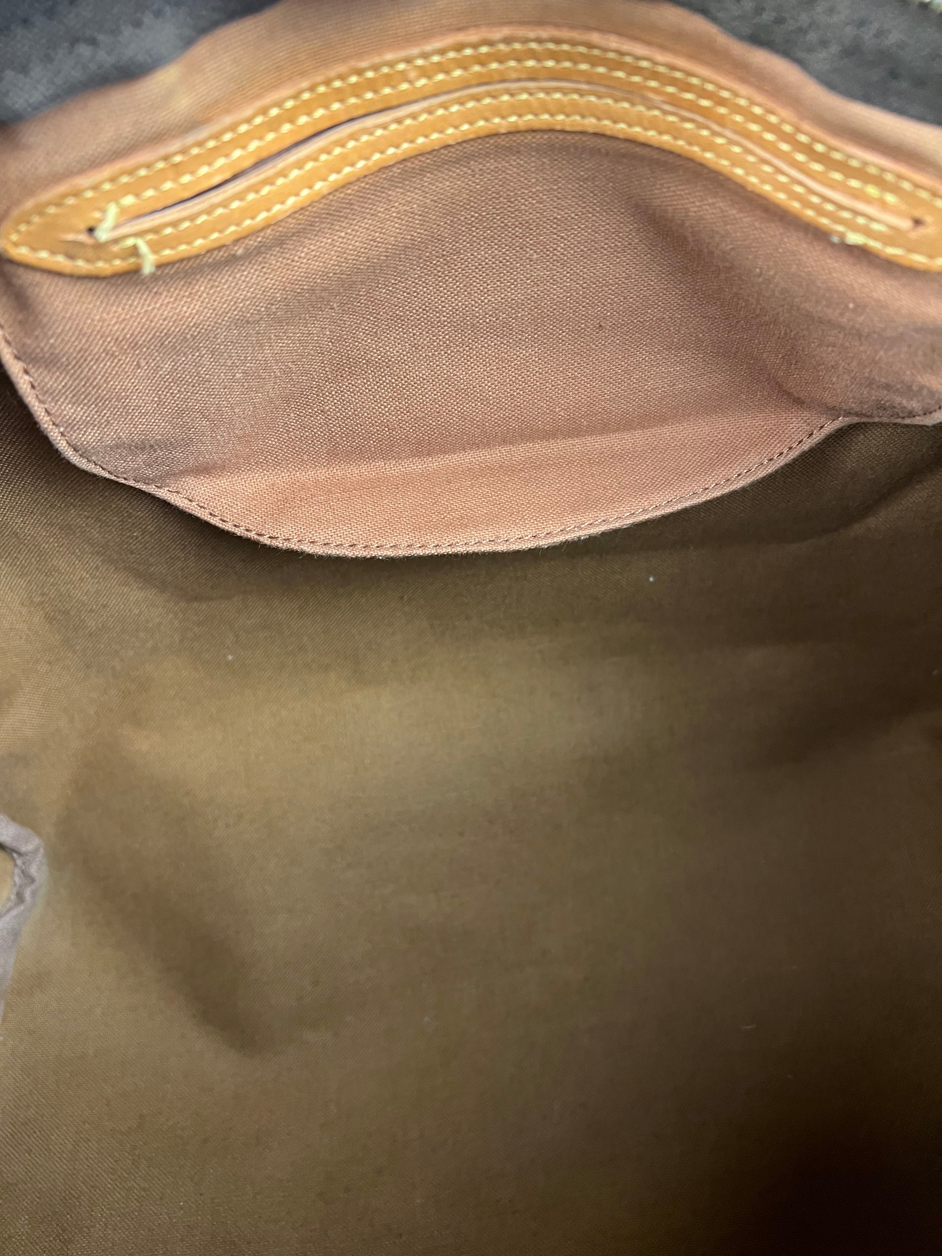 Louis Vuitton Monogram Speedy 35