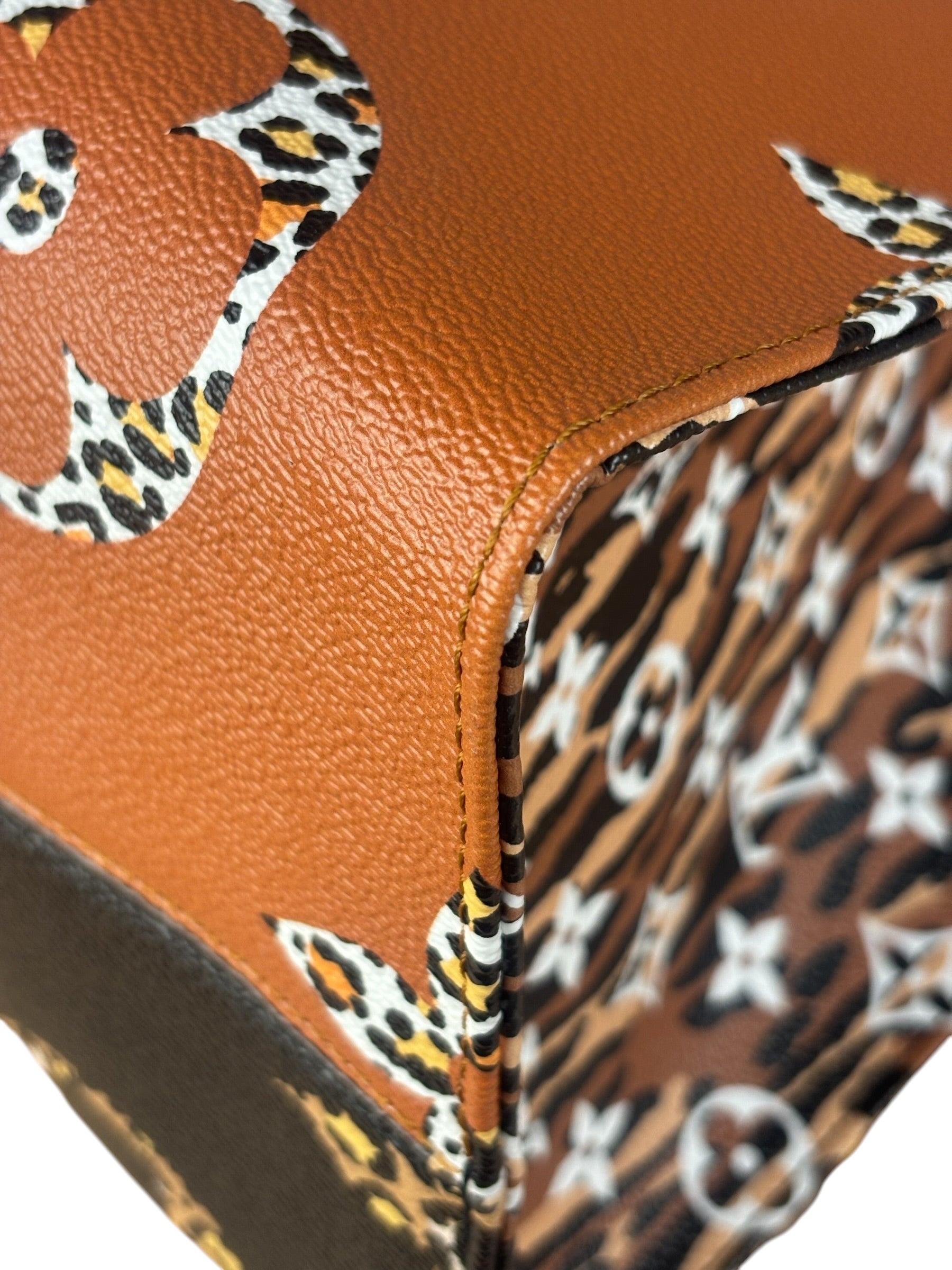Louis Vuitton Jungle Monogram OnTheGo GM Tote