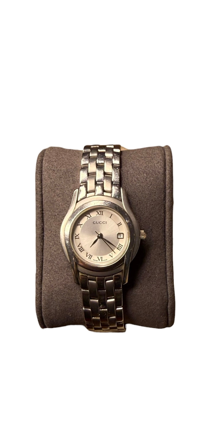 Gucci 5500L Silver Roman Dial