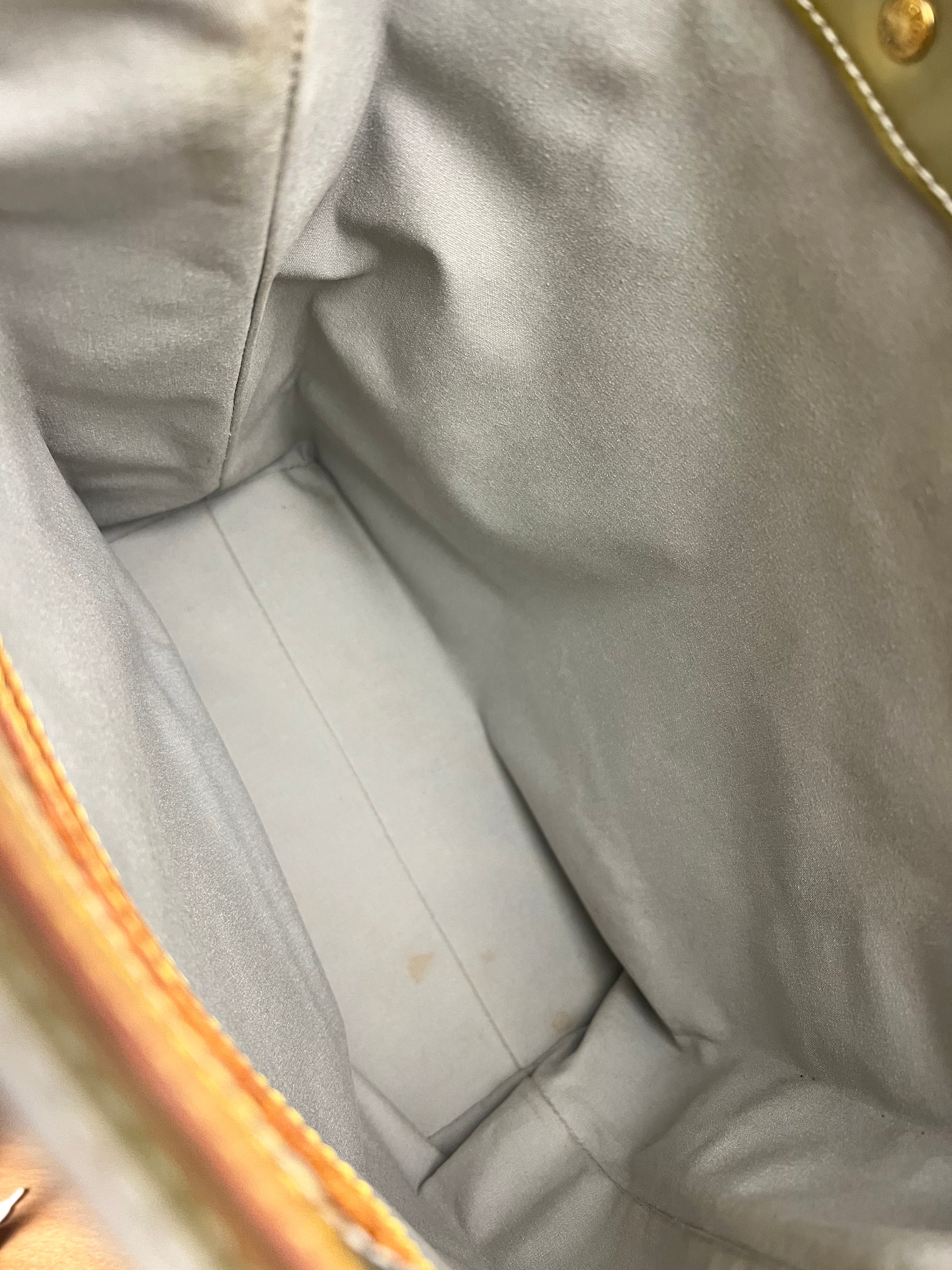 Louis Vuitton Monogram Vernis Reade Tote MM