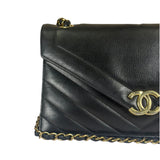Chanel Black Calfskin Chevron Envelop Flap Bag 2019