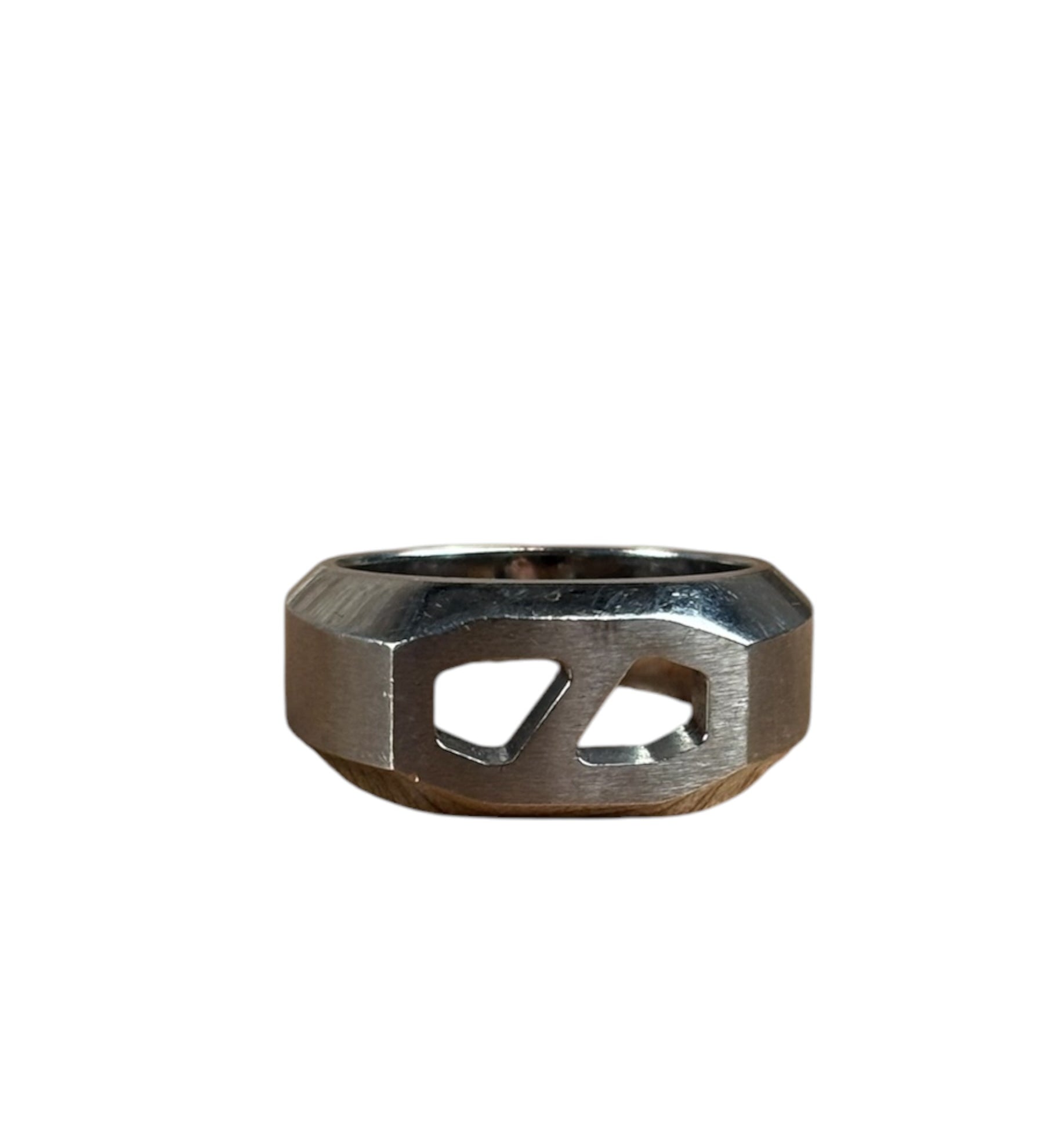 Hermes Delta Ring