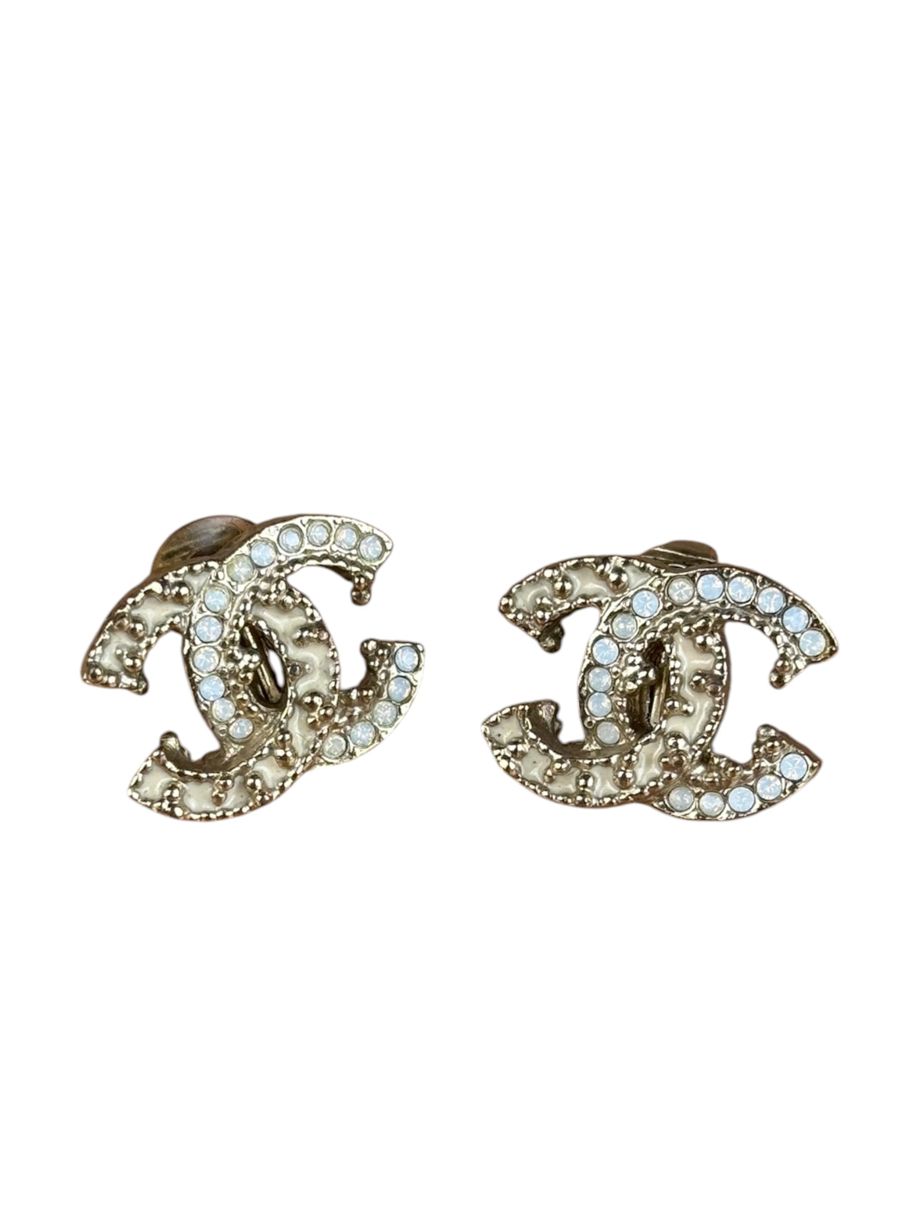 Chanel Vintage CC Logo Clip-On Earrings